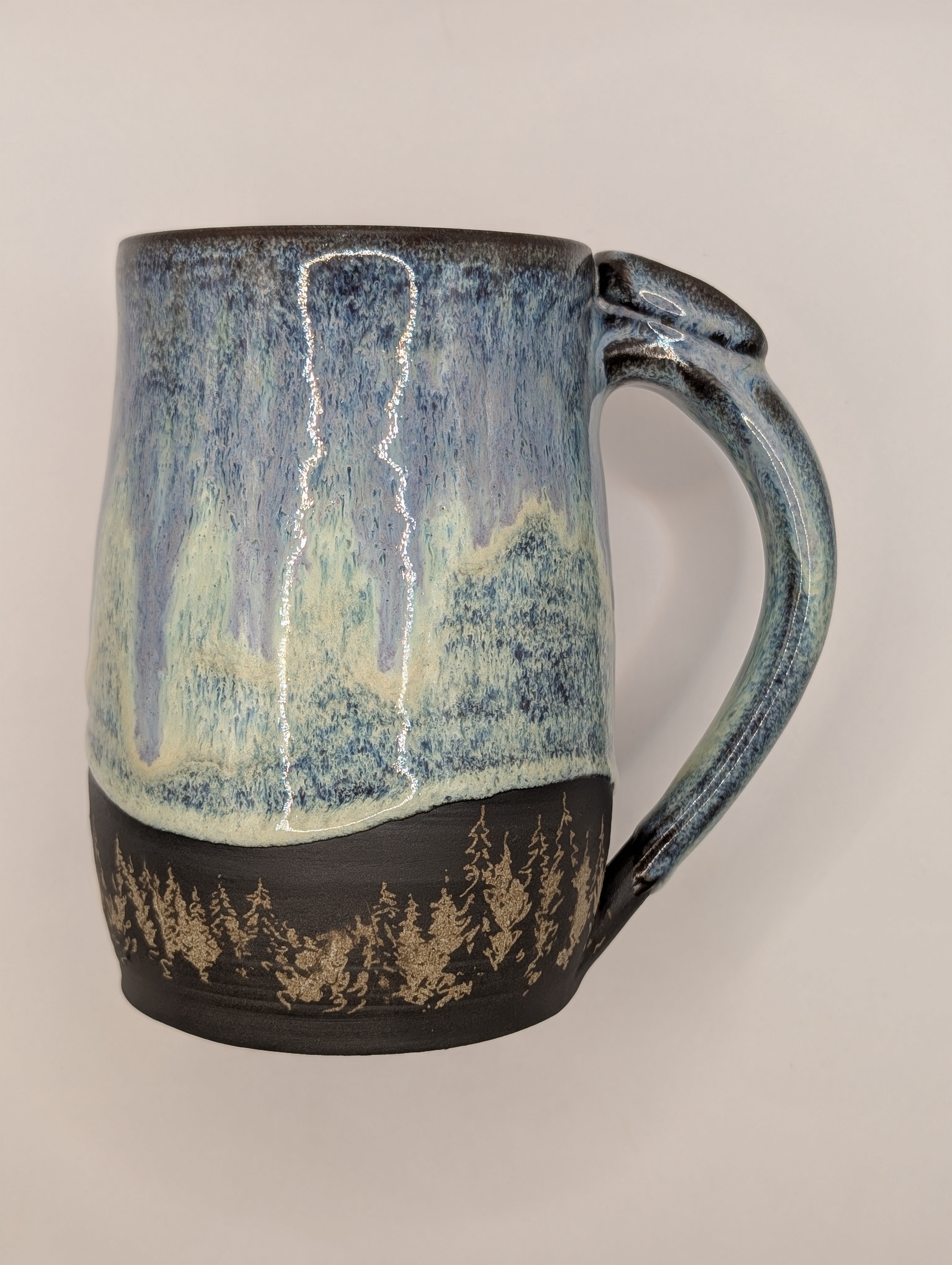 Conifer mug • 20oz • lavender mist 