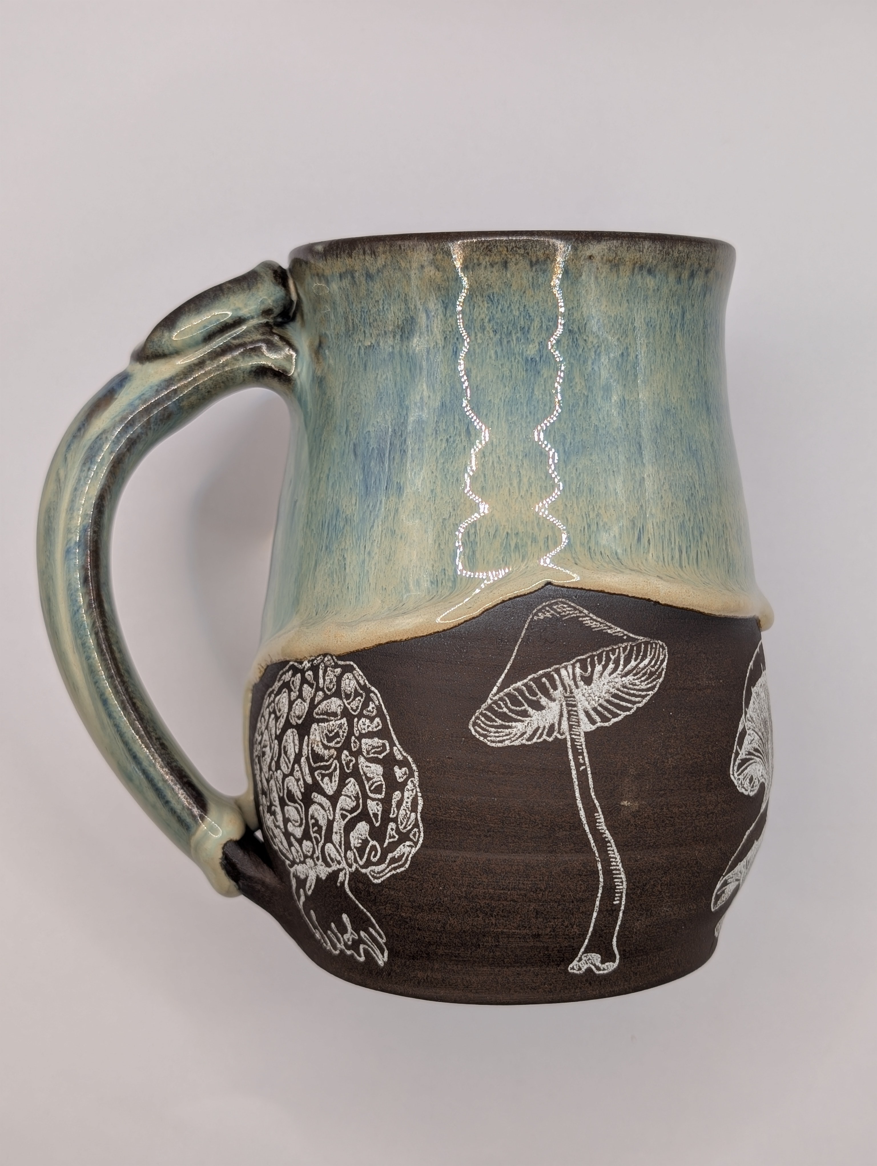 Mushroom mug • 22oz • pearlescent earth tones