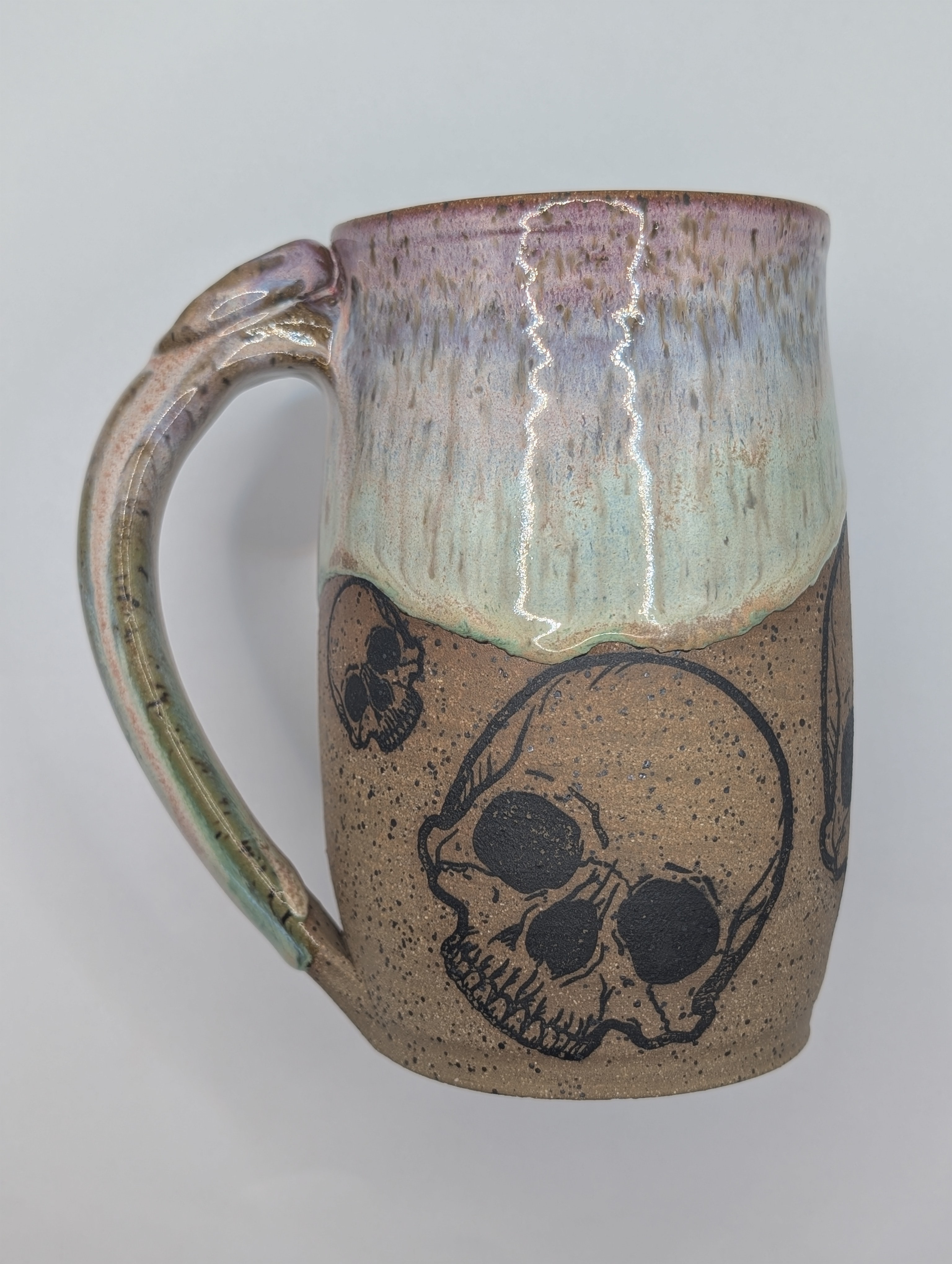 Skull mug • 22oz • vivid rainbow 