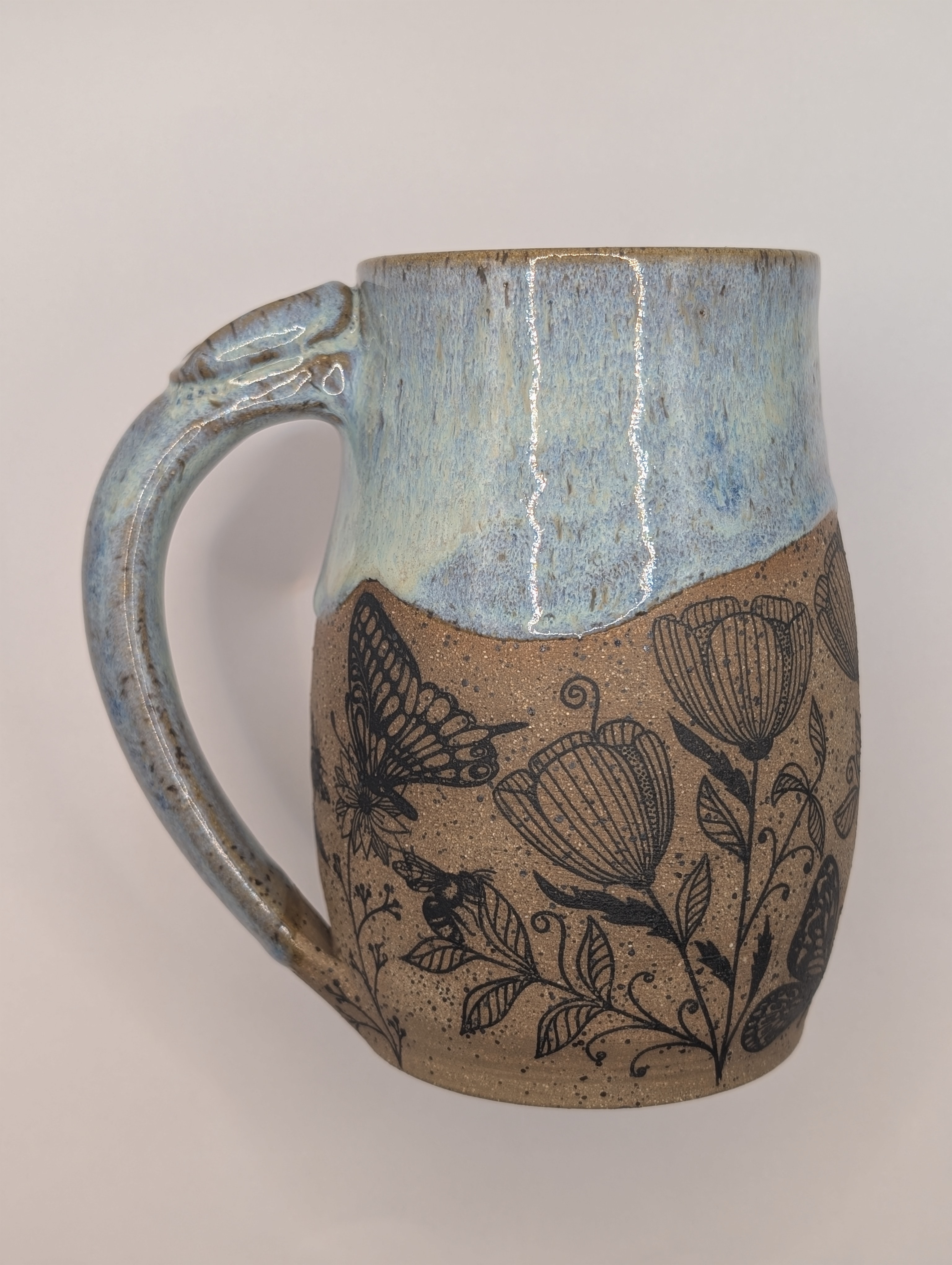 Pollinator mug • 22oz • powder blue 