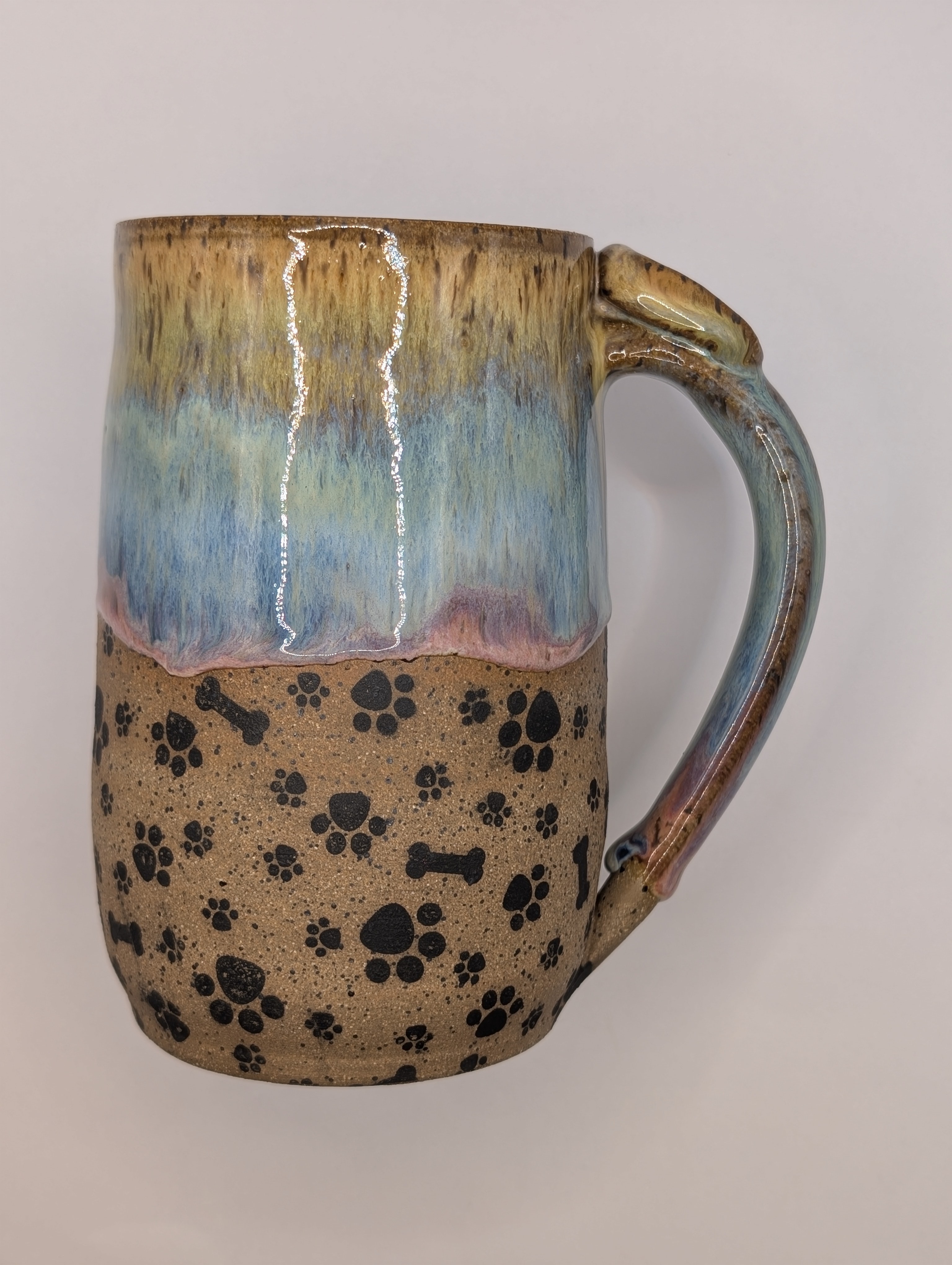 Paws & Bones • 20oz • pastel rainbow 