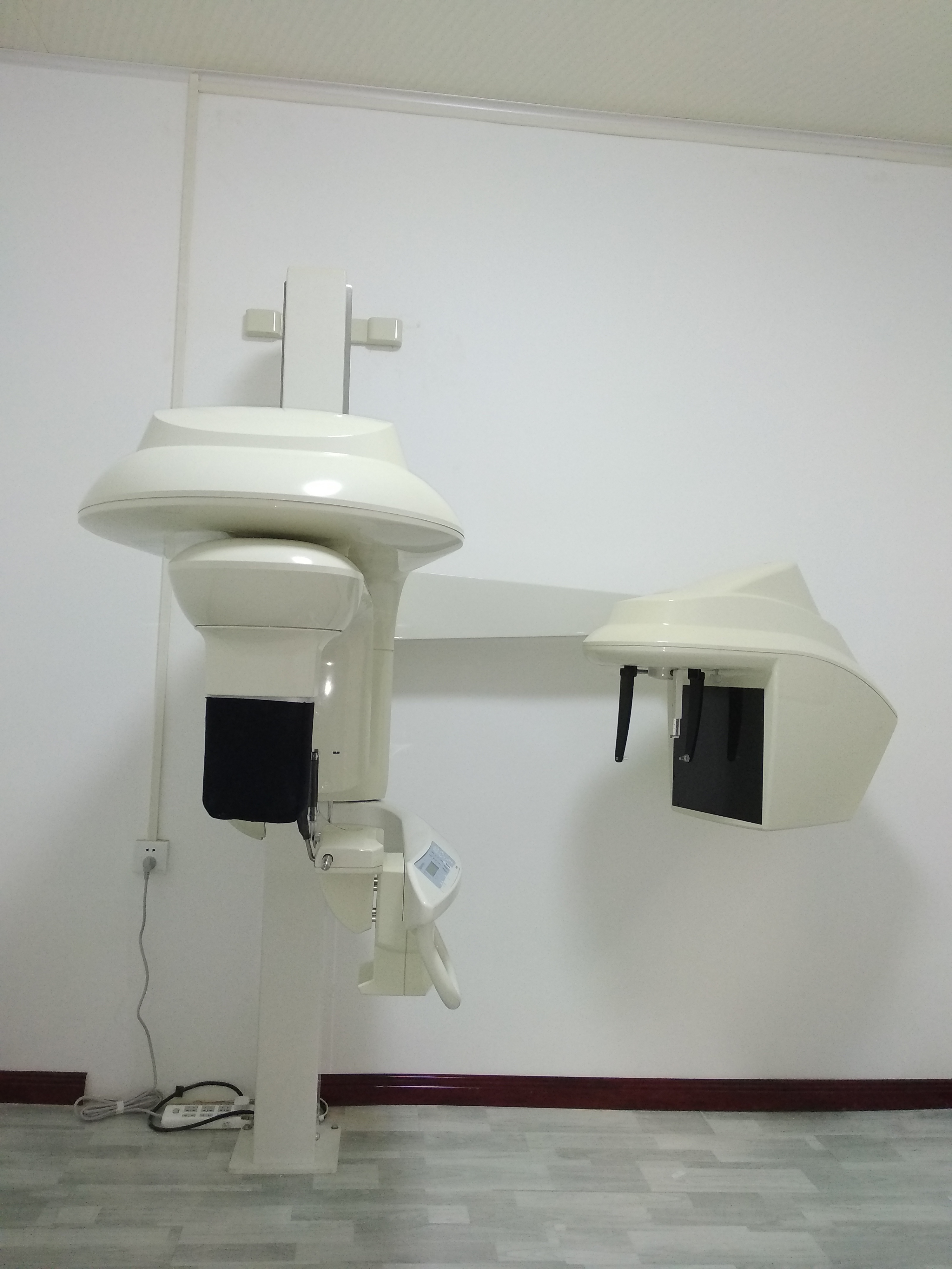 Carestream CS9000C Máy Chụp X-quang Nha Khoa Toàn Cảnh + Sọ Nghiêng Đã Qua Sử Dụng