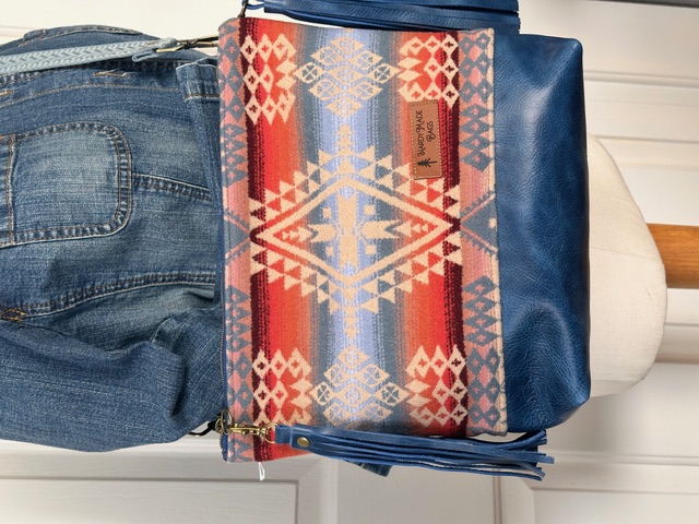 Southwestern Pattern Shoulder Bag