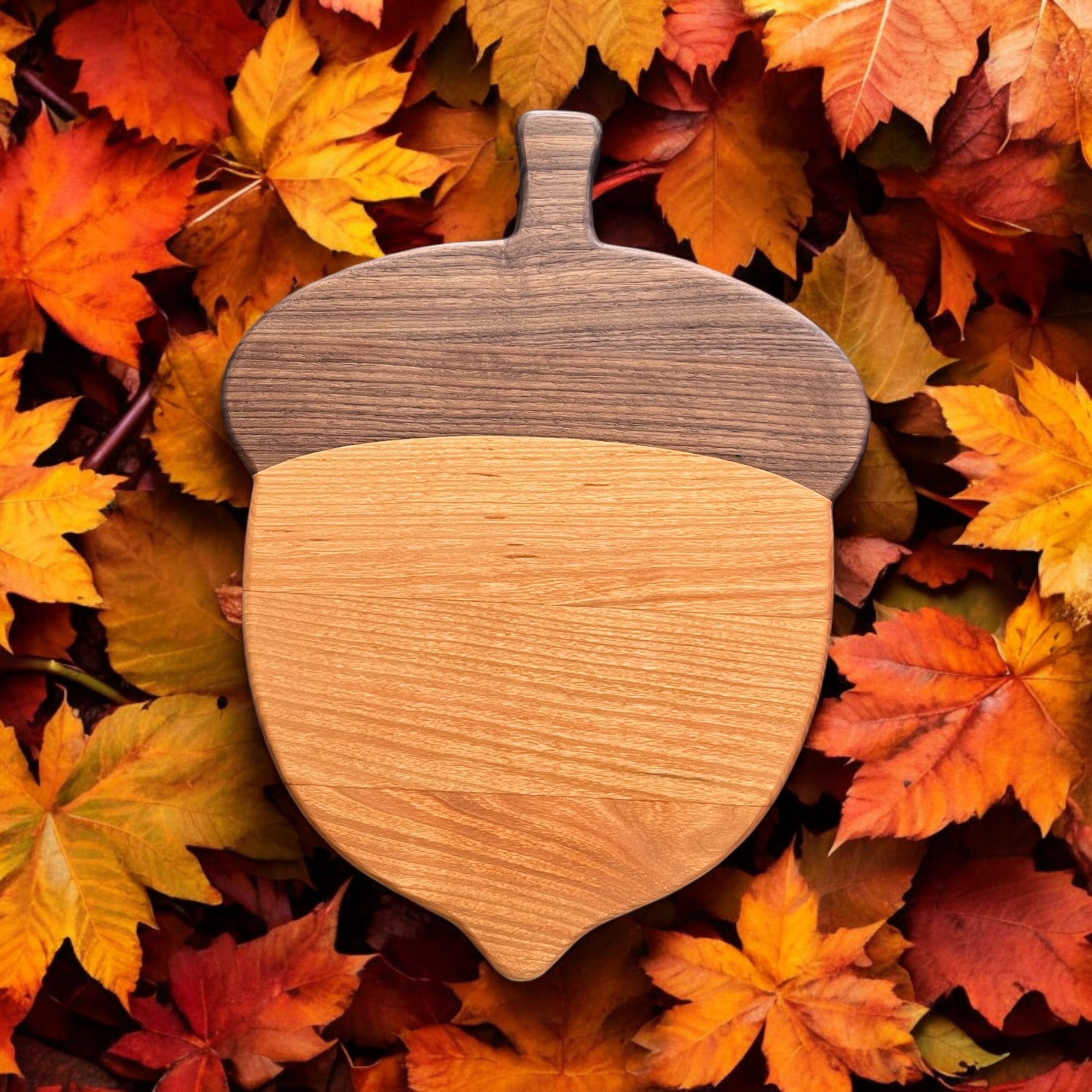 Acorn-Shaped Wooden Cutting Board