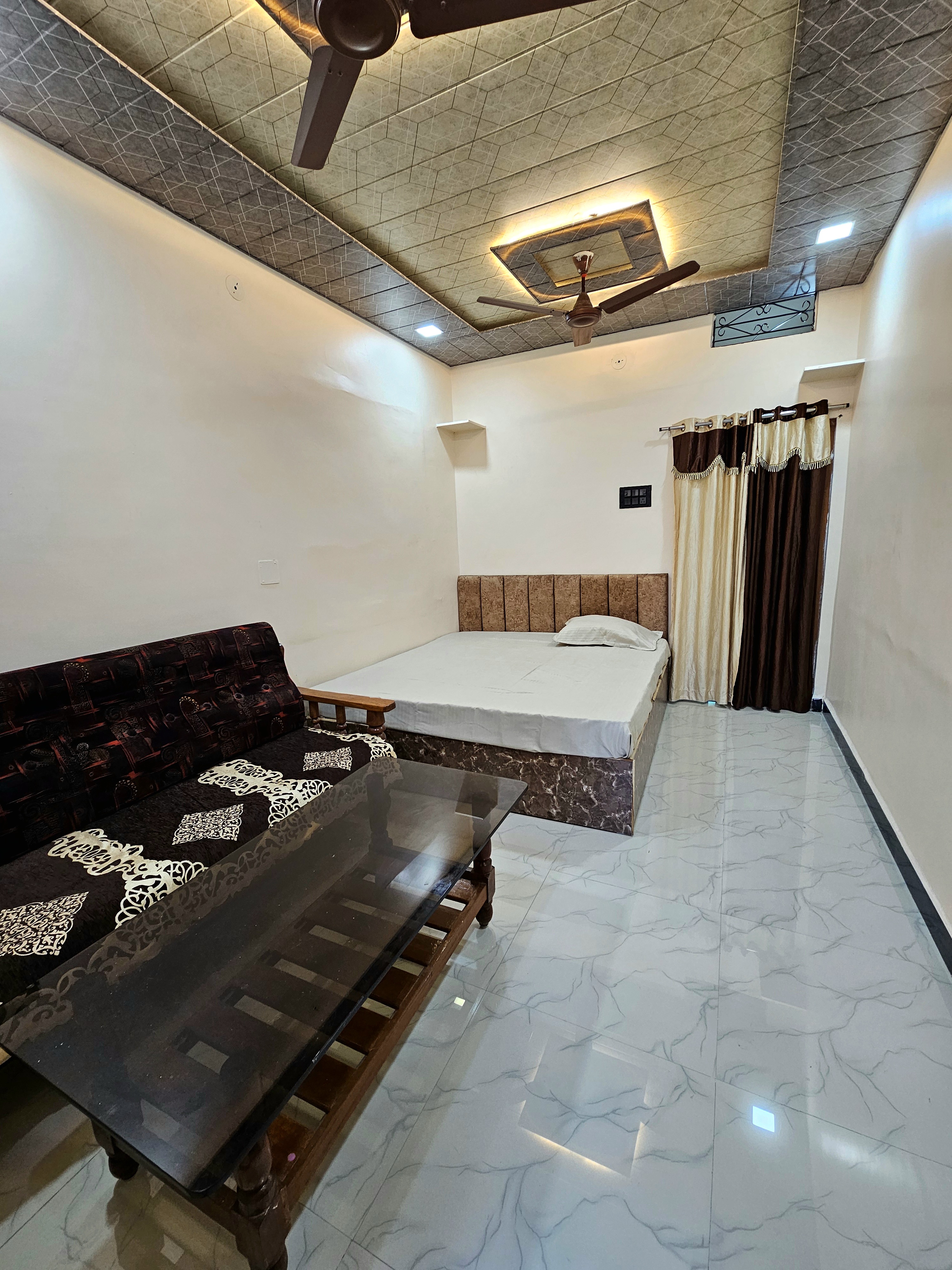 Room F1