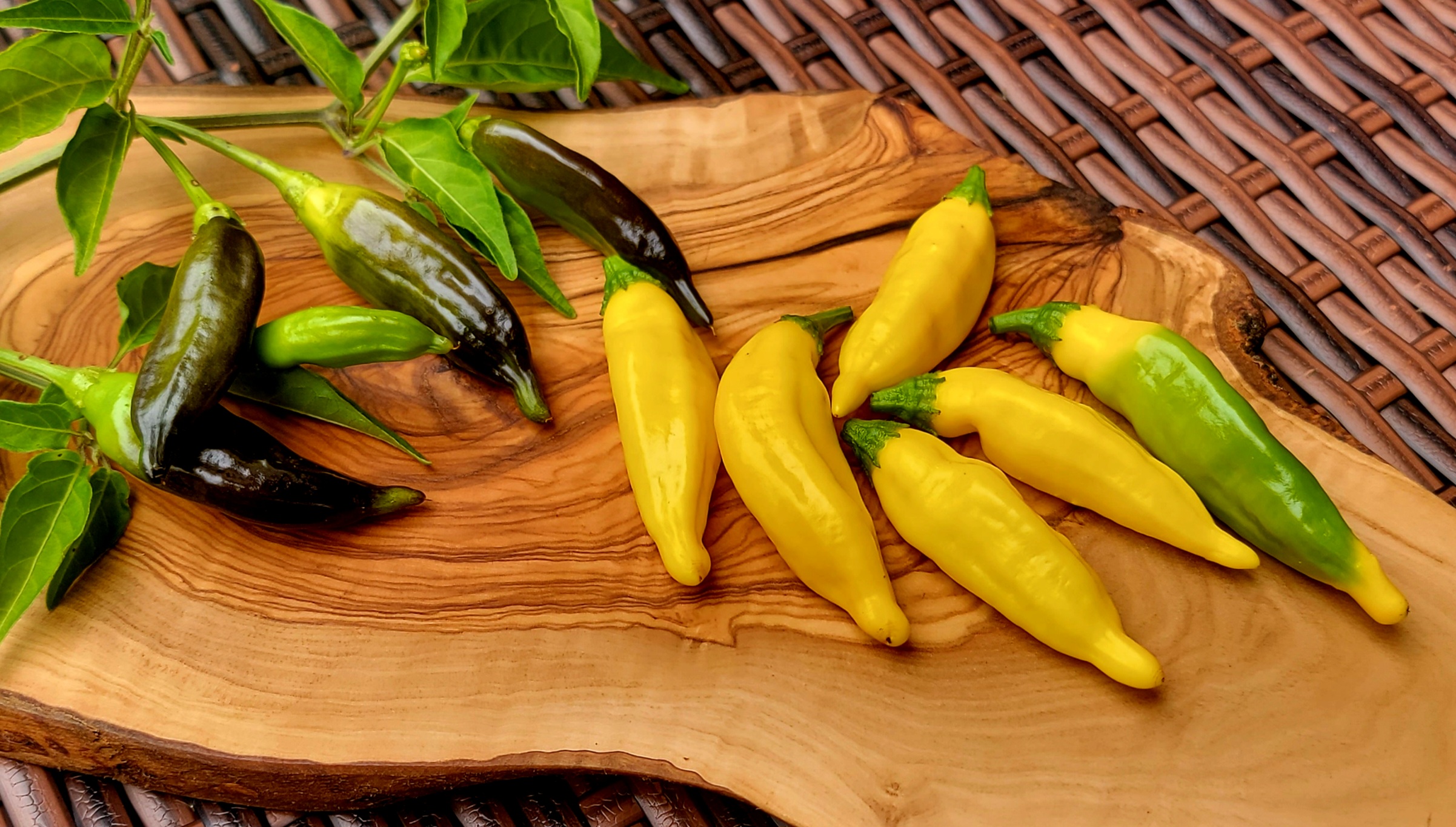 Aji Lemon Drop Pepper Seeds