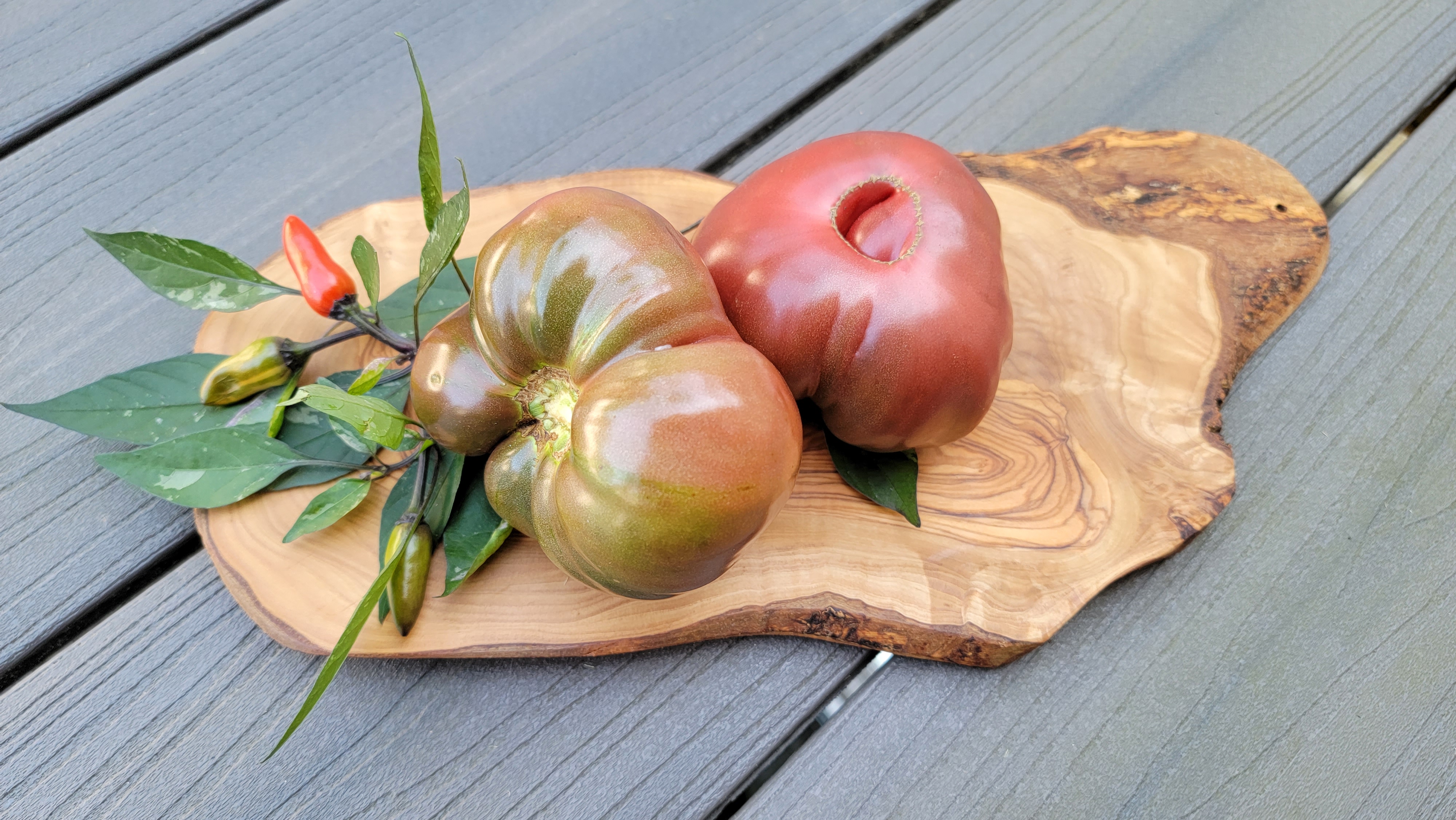 Cherokee Purple Tomato