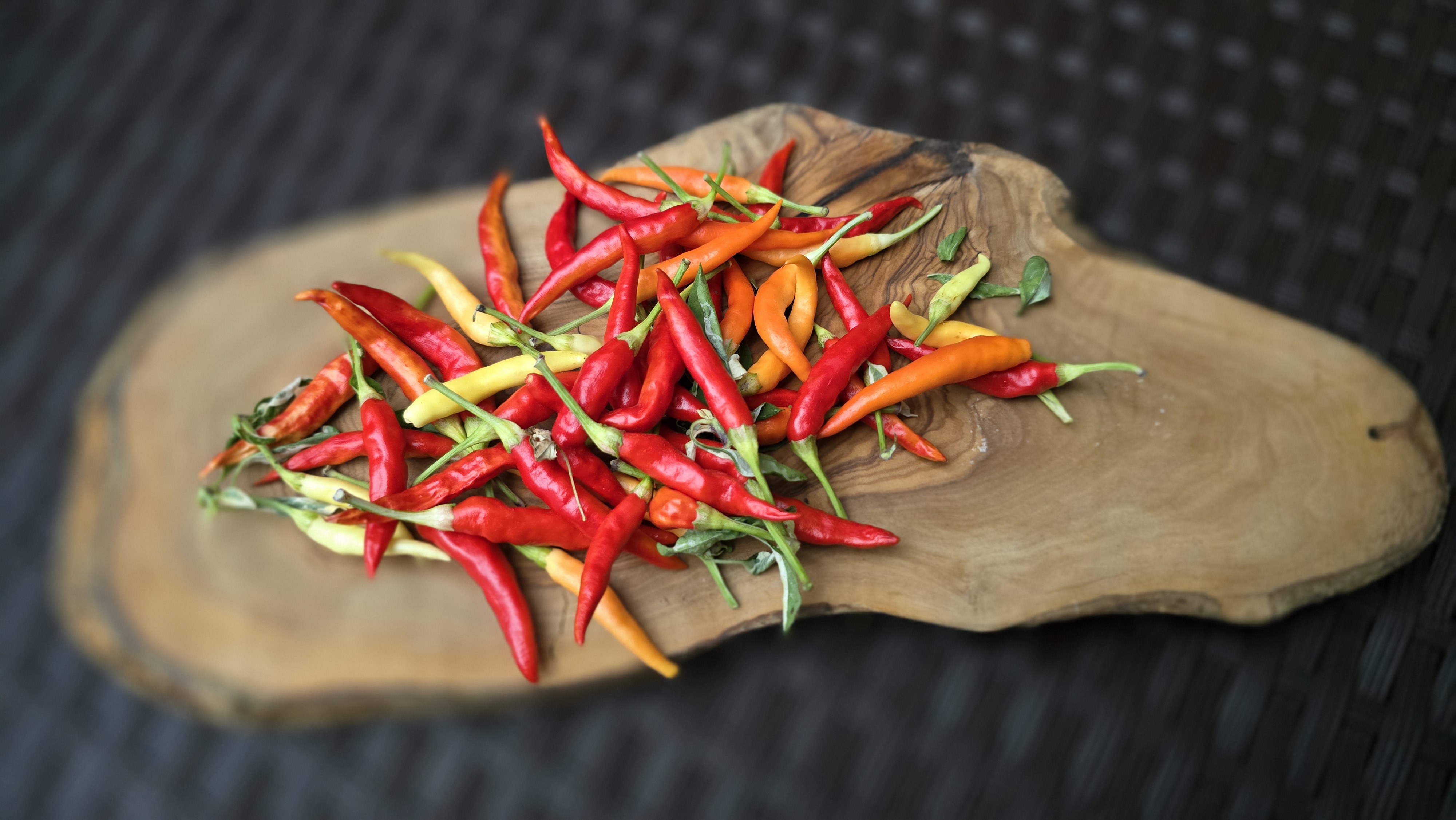 Variegated White Thai