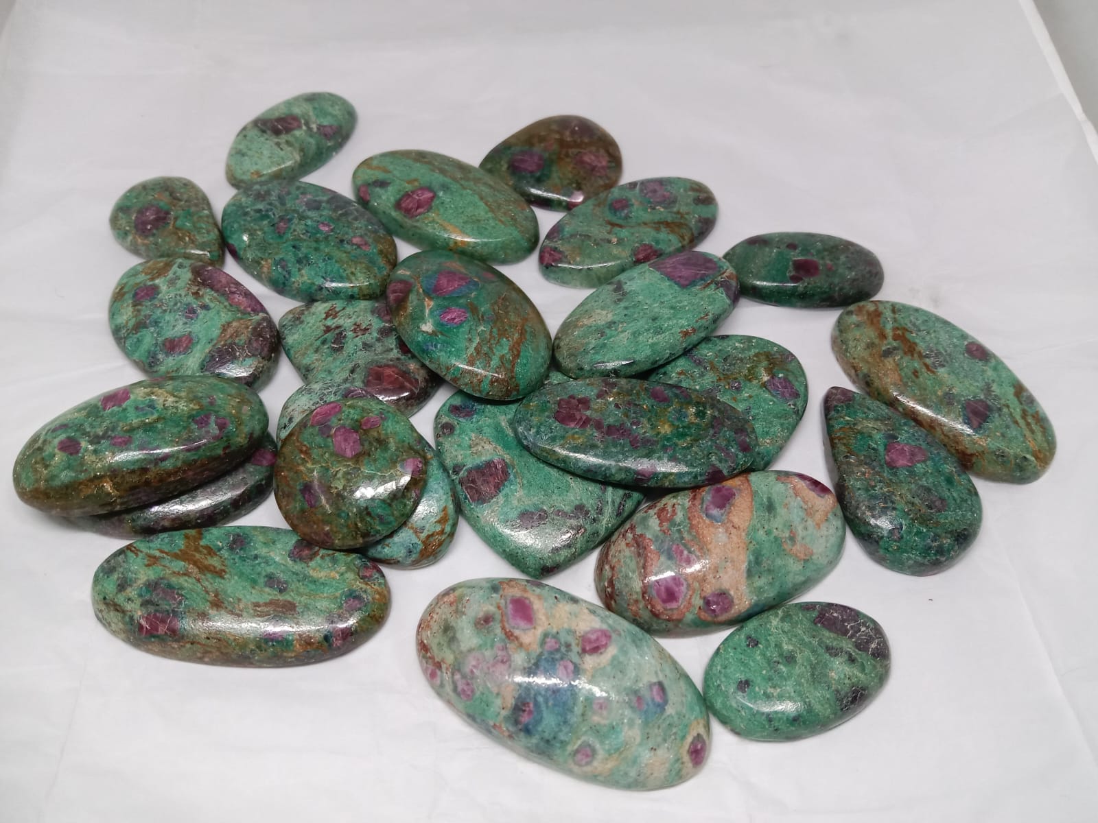 Natural Ruby Fuchsite Cabochon (Natural)