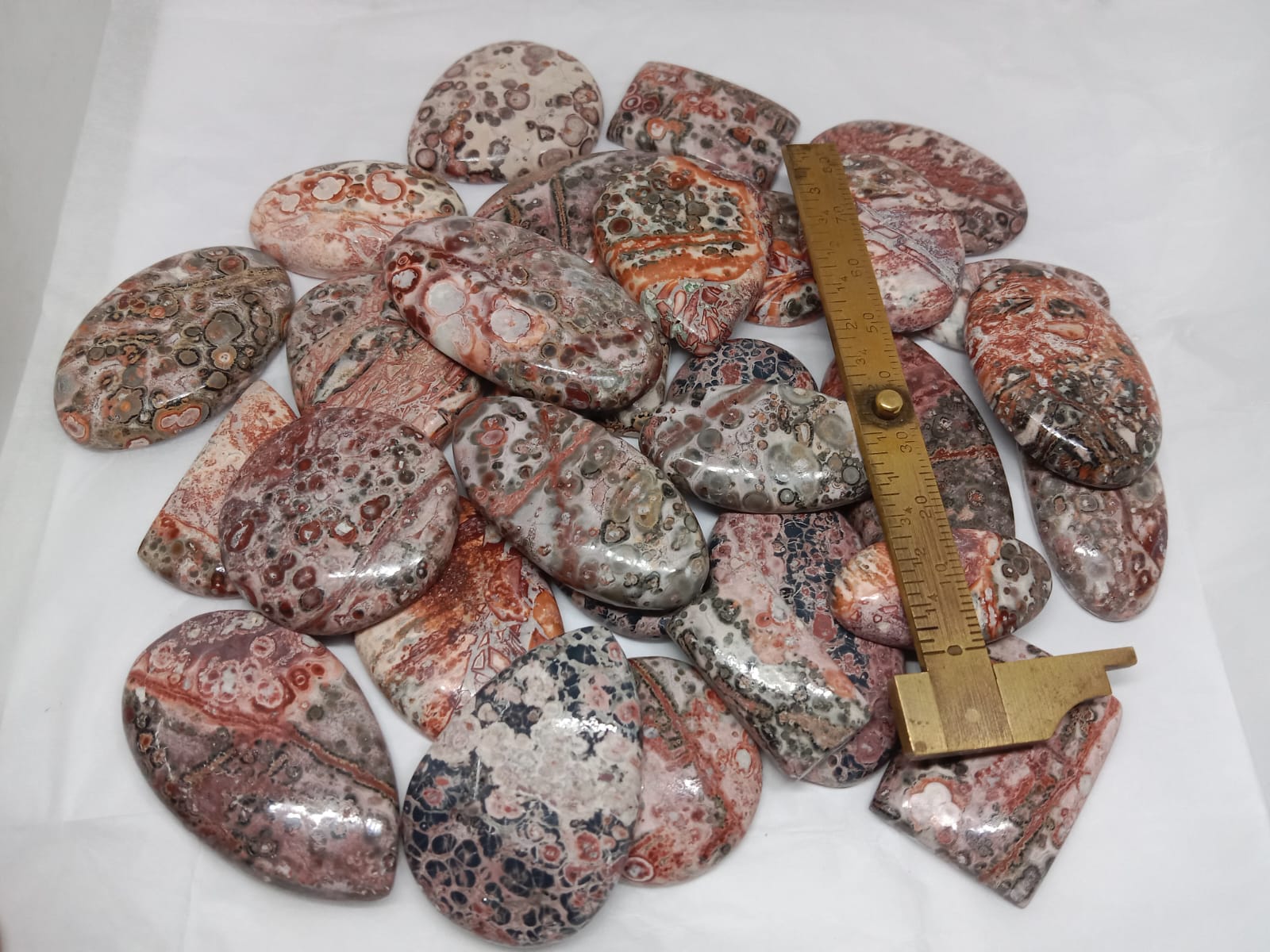 lepidolite stone 