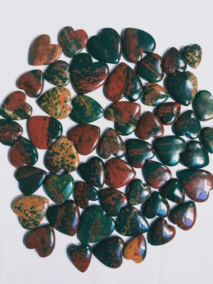 Natural Bloodstone Heart Shape Cabochon (Natural)