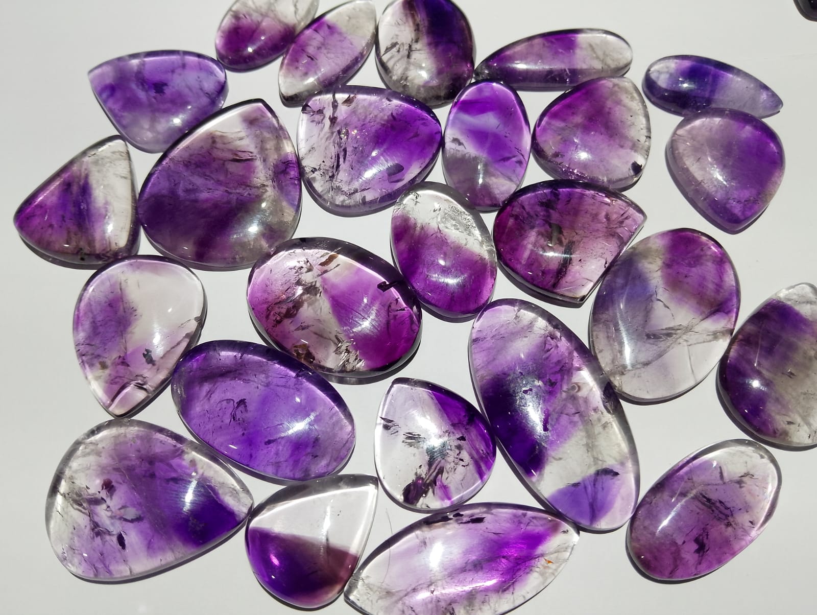 Natural Amethyst Quartz Cabochon (Natural)