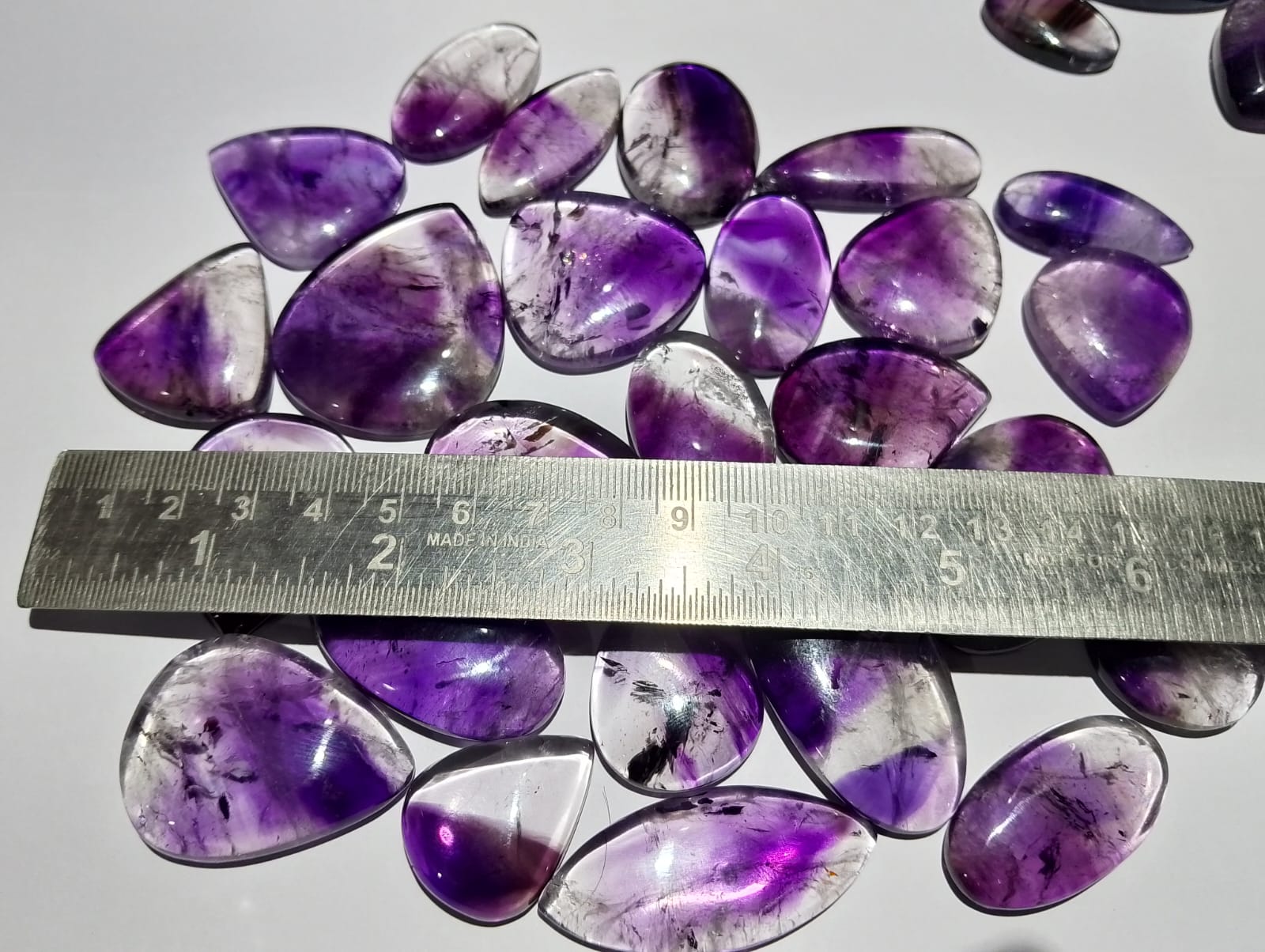 Natural Amethyst Quartz Cabochon (Natural)