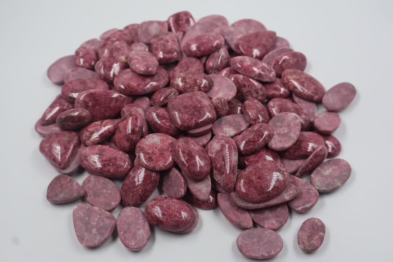 Natural Thulite Mix Shape Gemstone (Cabochon )