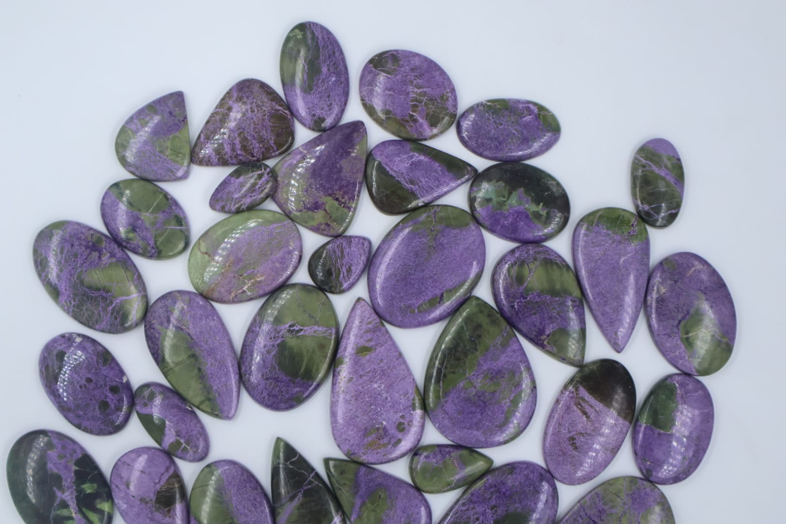 Natural Stichtite Mix Shape Gemstone (Cabochon )