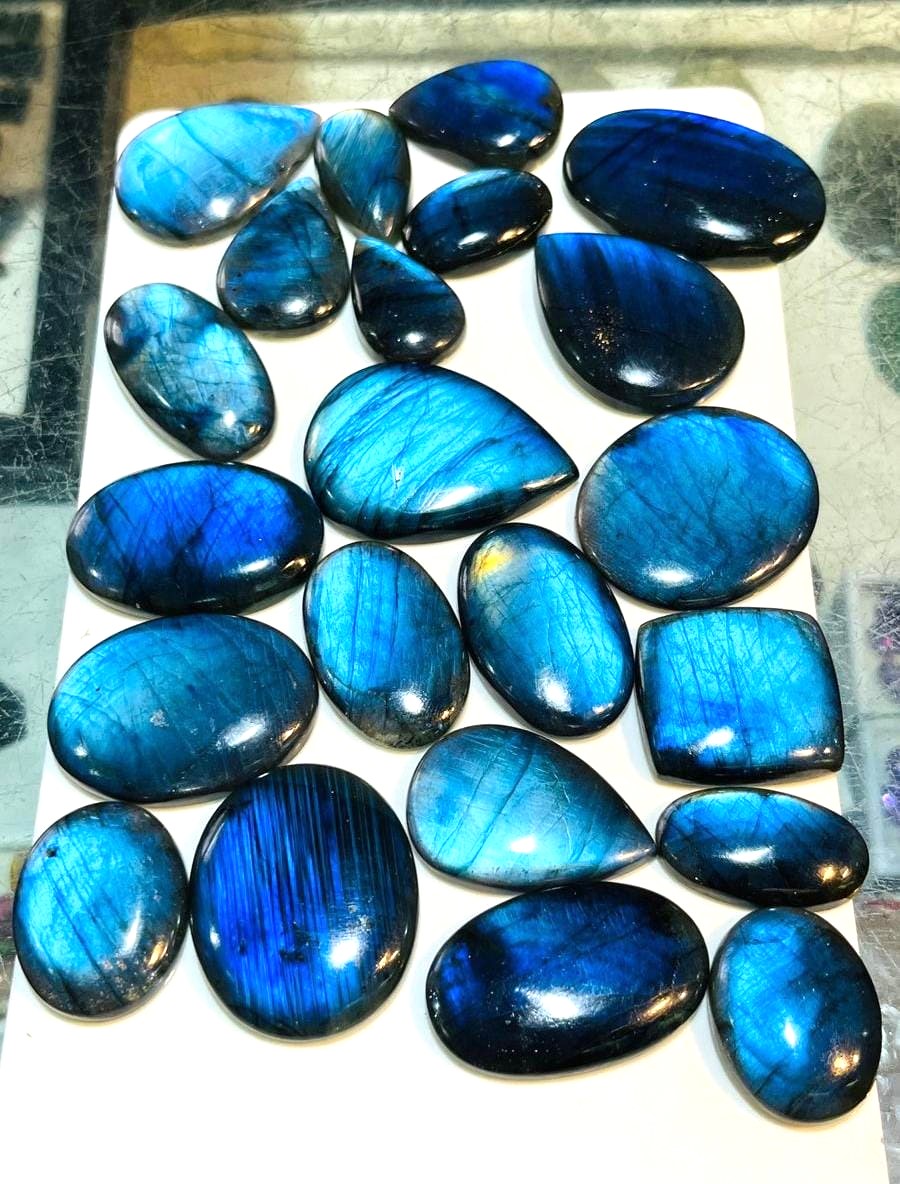 Natural Blue  Labradorite  Shape Gemstone (Cabochon )