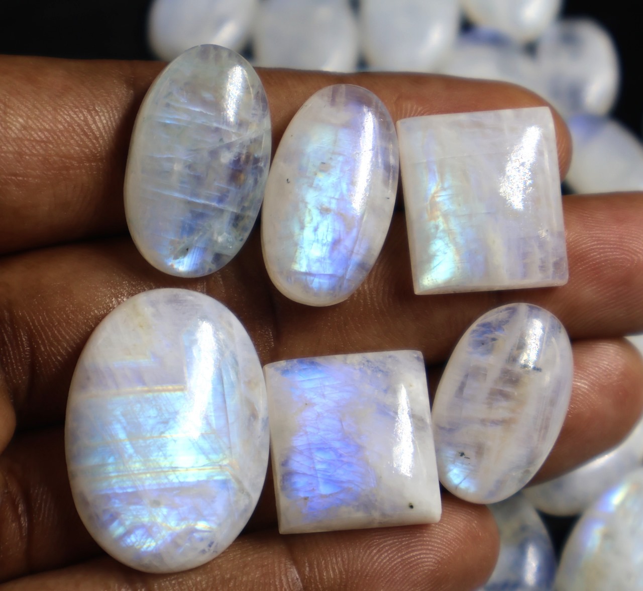 Natural White Rainbow Moonstone Shape Gemstone (Cabochon )