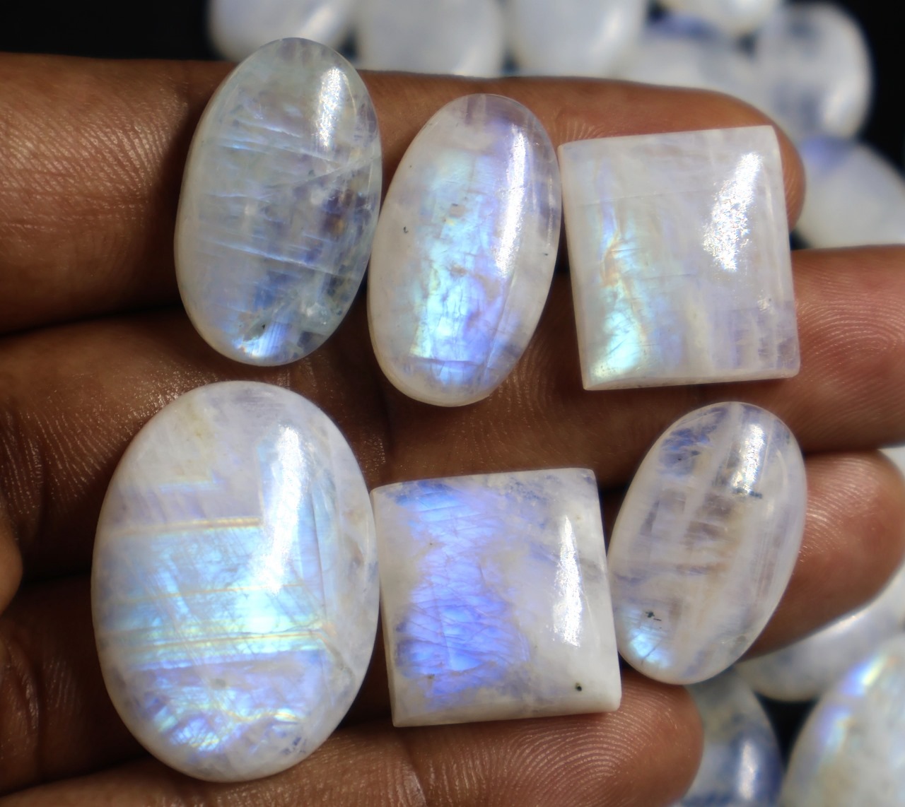 Natural White Rainbow Moonstone Shape Gemstone (Cabochon )