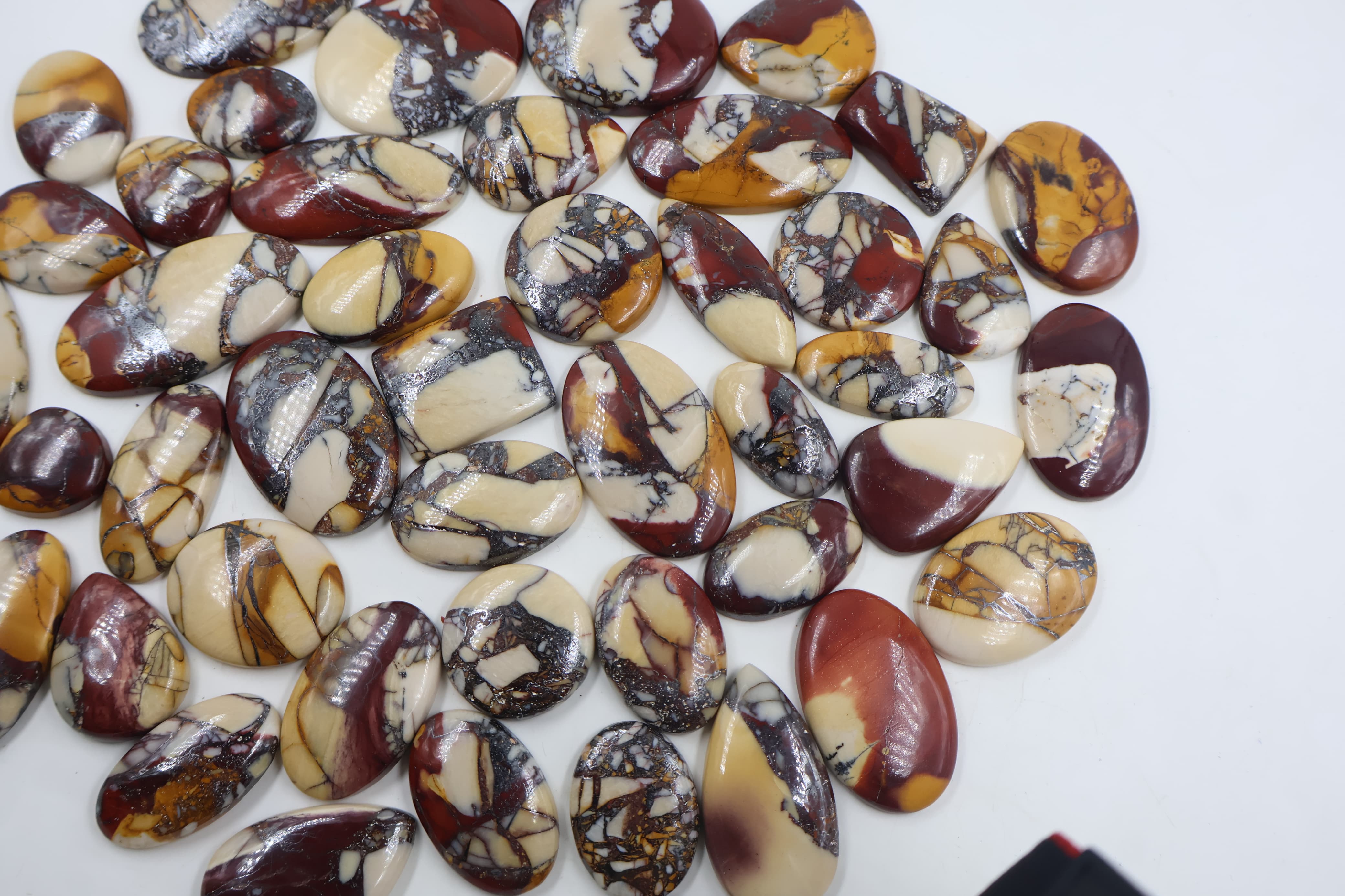 Natural Brecciated Mookaite Jasper Mix Shape -Size Gemstone (Cabochon ) Brecciated Mookaite Jasper