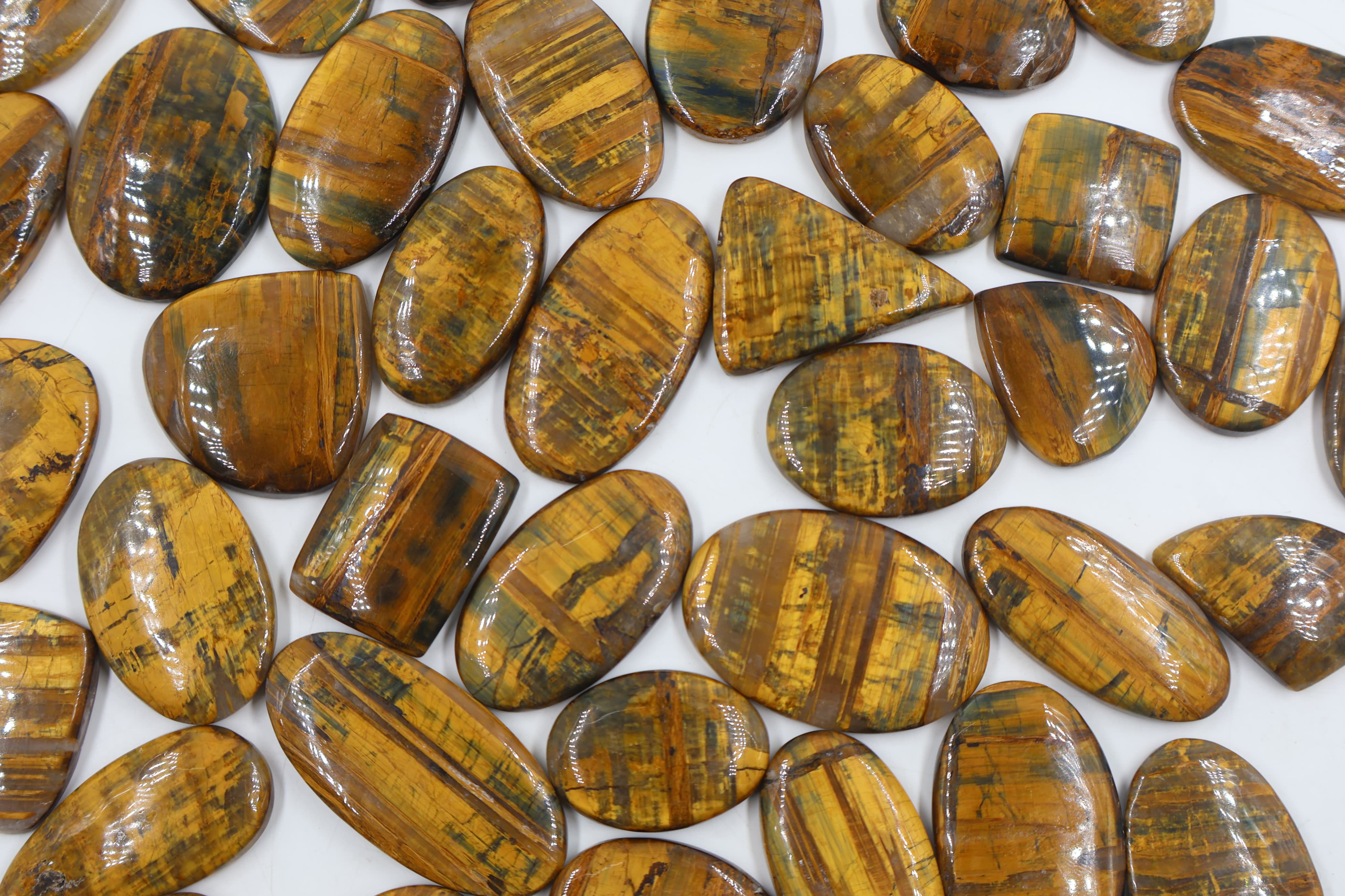Natural Nellite Grooved Pendant Mix Shape -Size Gemstone (Cabochon ) Nellite 