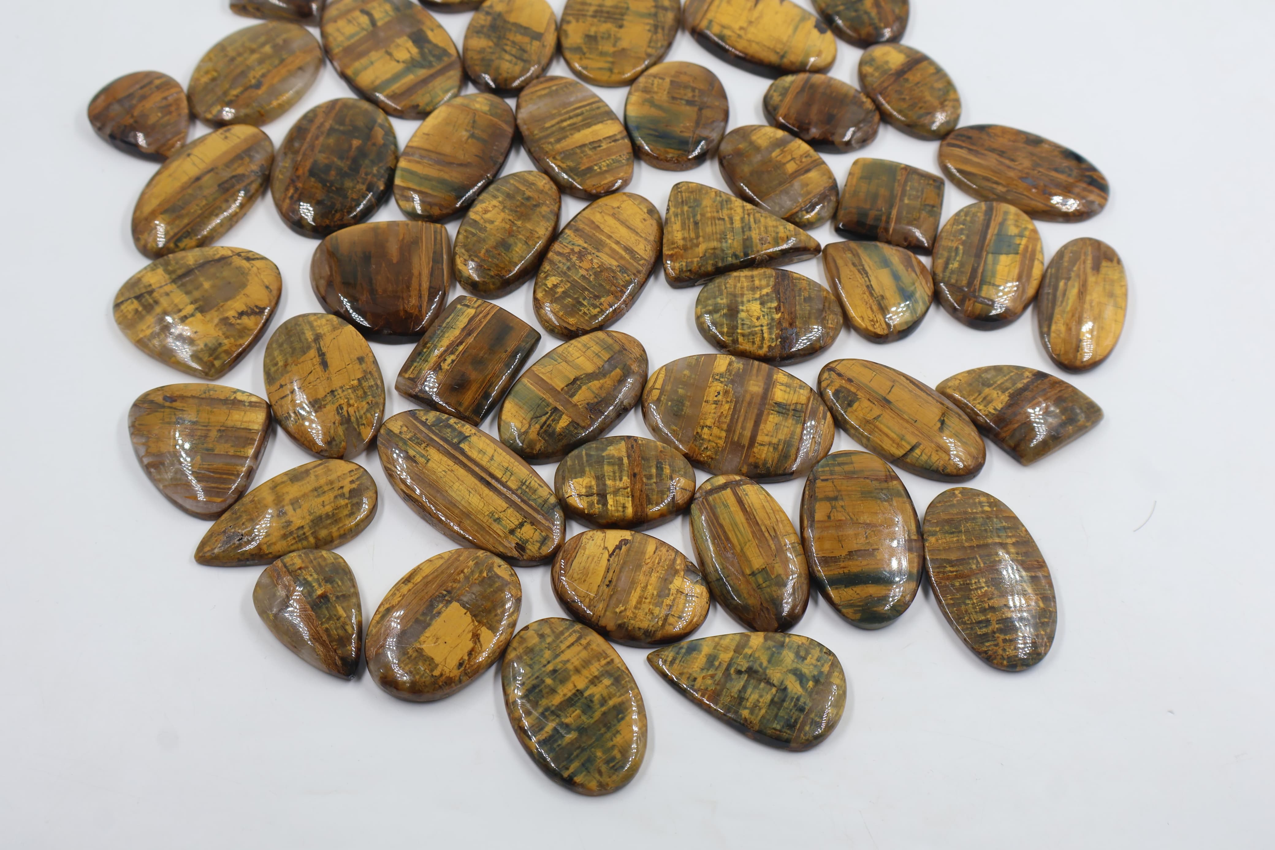 Natural Nellite Grooved Pendant Mix Shape -Size Gemstone (Cabochon ) Nellite 