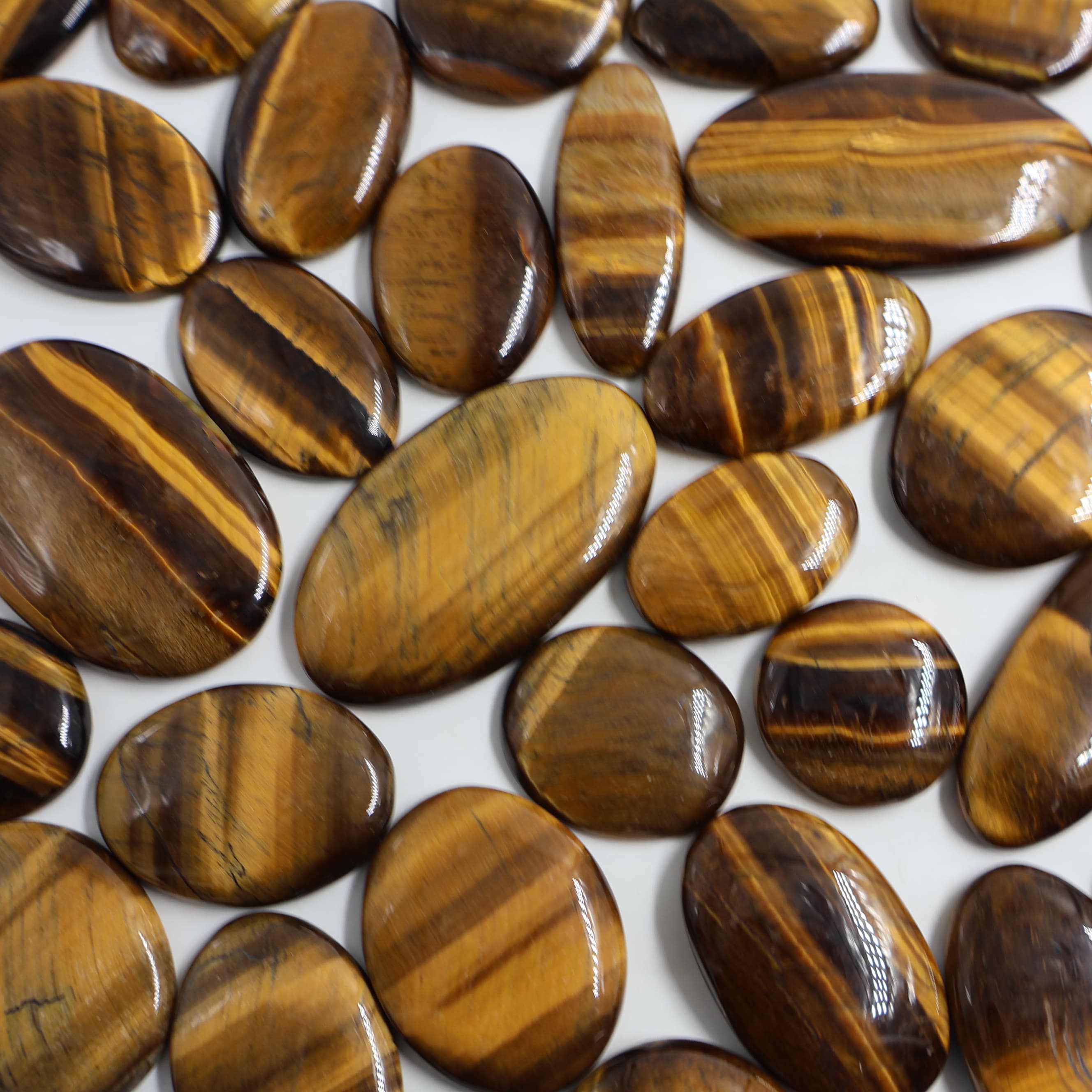 Natural Tiger Eye  Oval Shape -Size Gemstone (Cabochon ) Tiger Eye