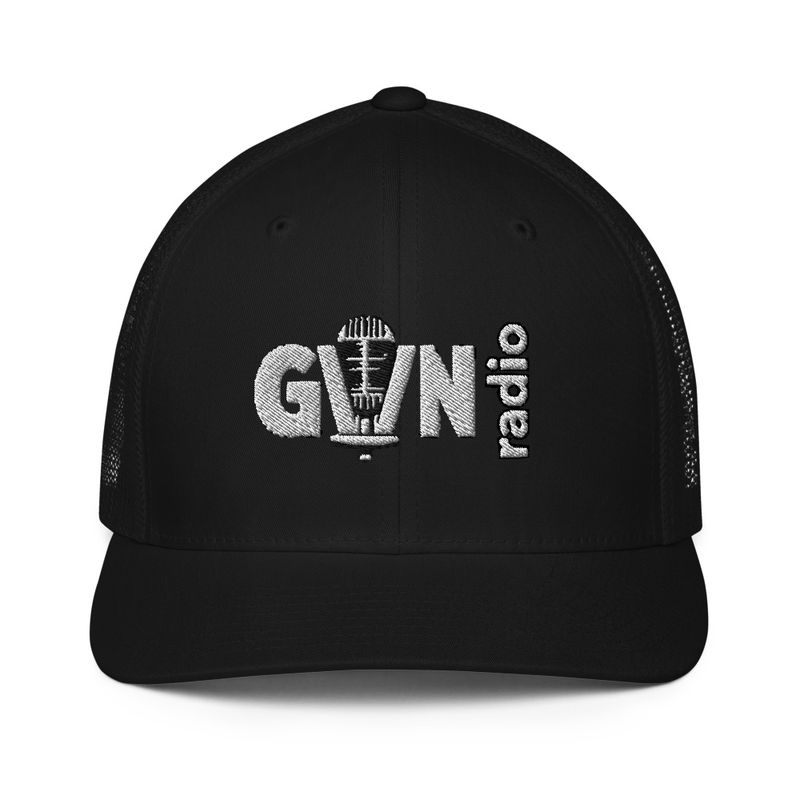 Closed-back trucker cap
