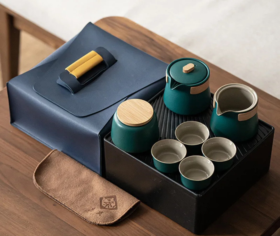 Arbatos ceremonijos rinkinys