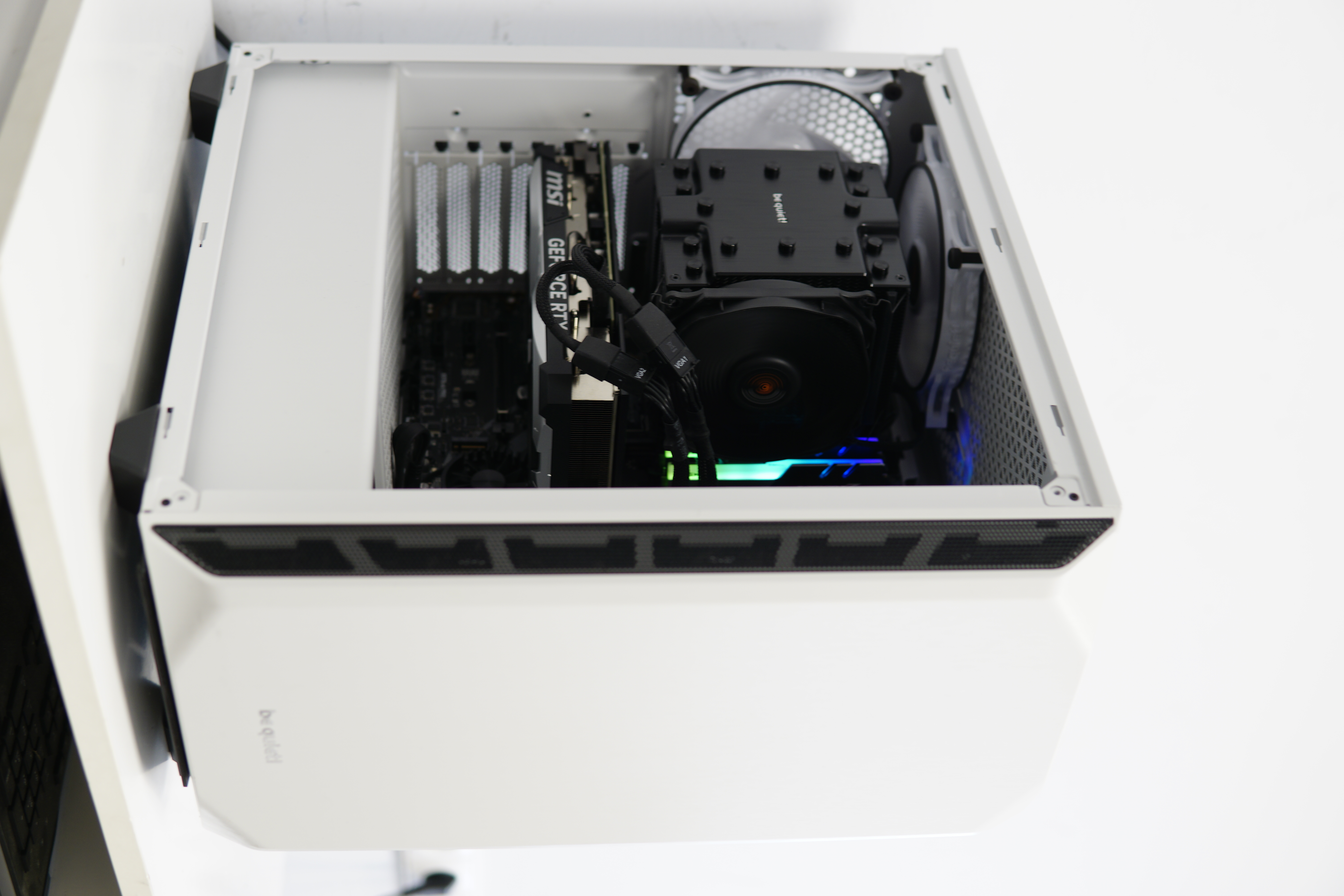 **r9-5950x Rtx 4070 Ti Super** monstras