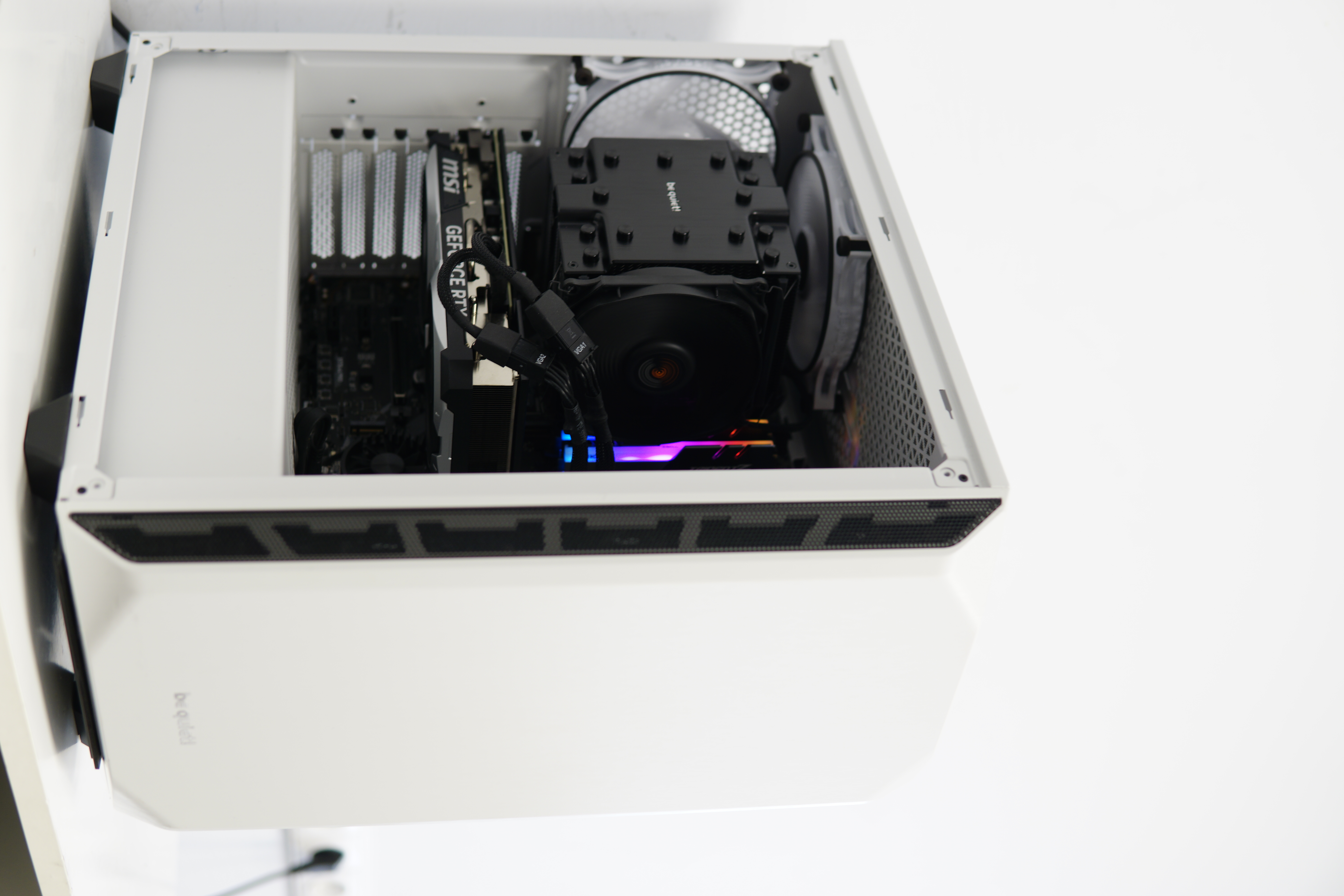 **r9-5950x Rtx 4070 Ti Super** monstras