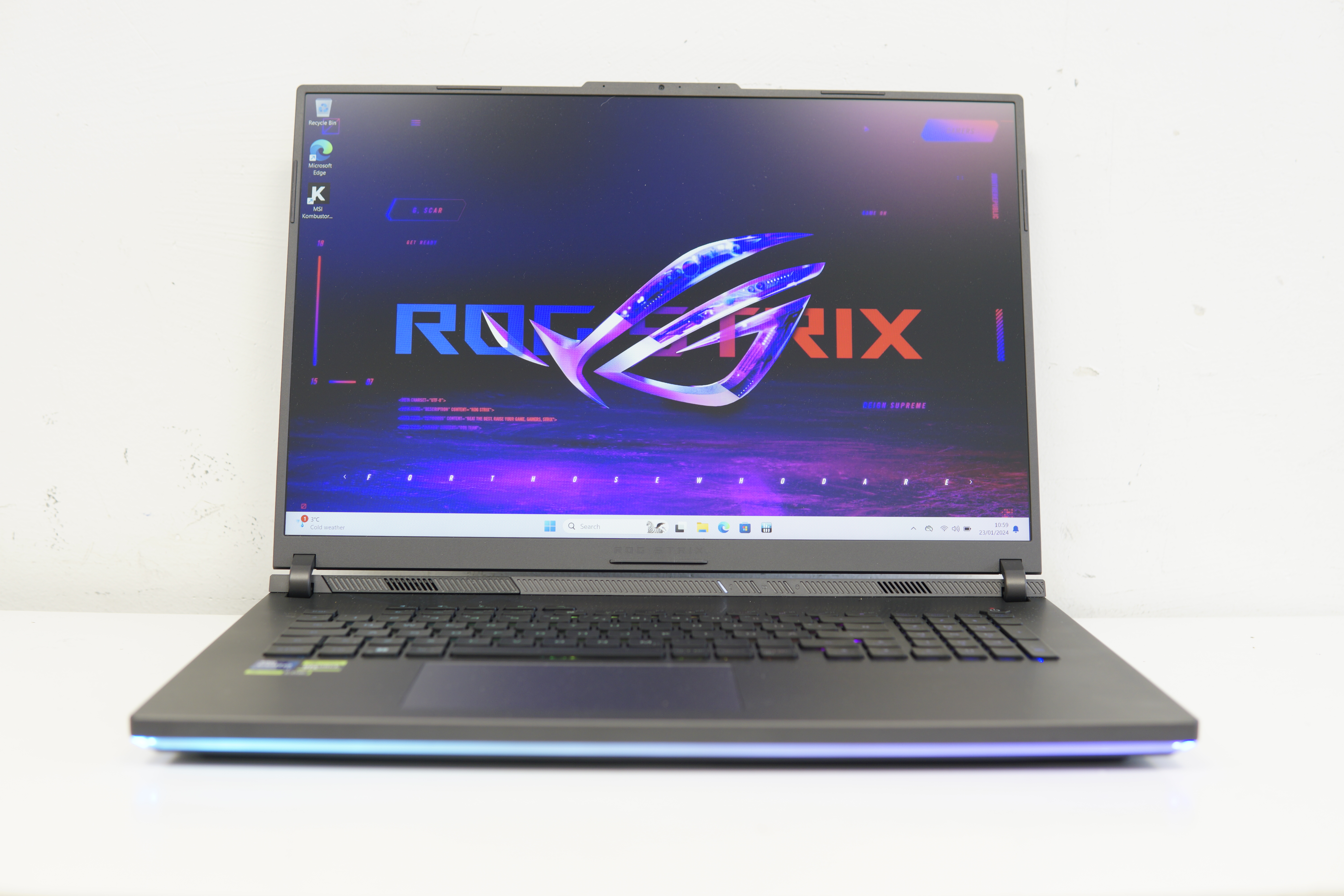 Asus Rog Strix G18 **Rtx 4070**
