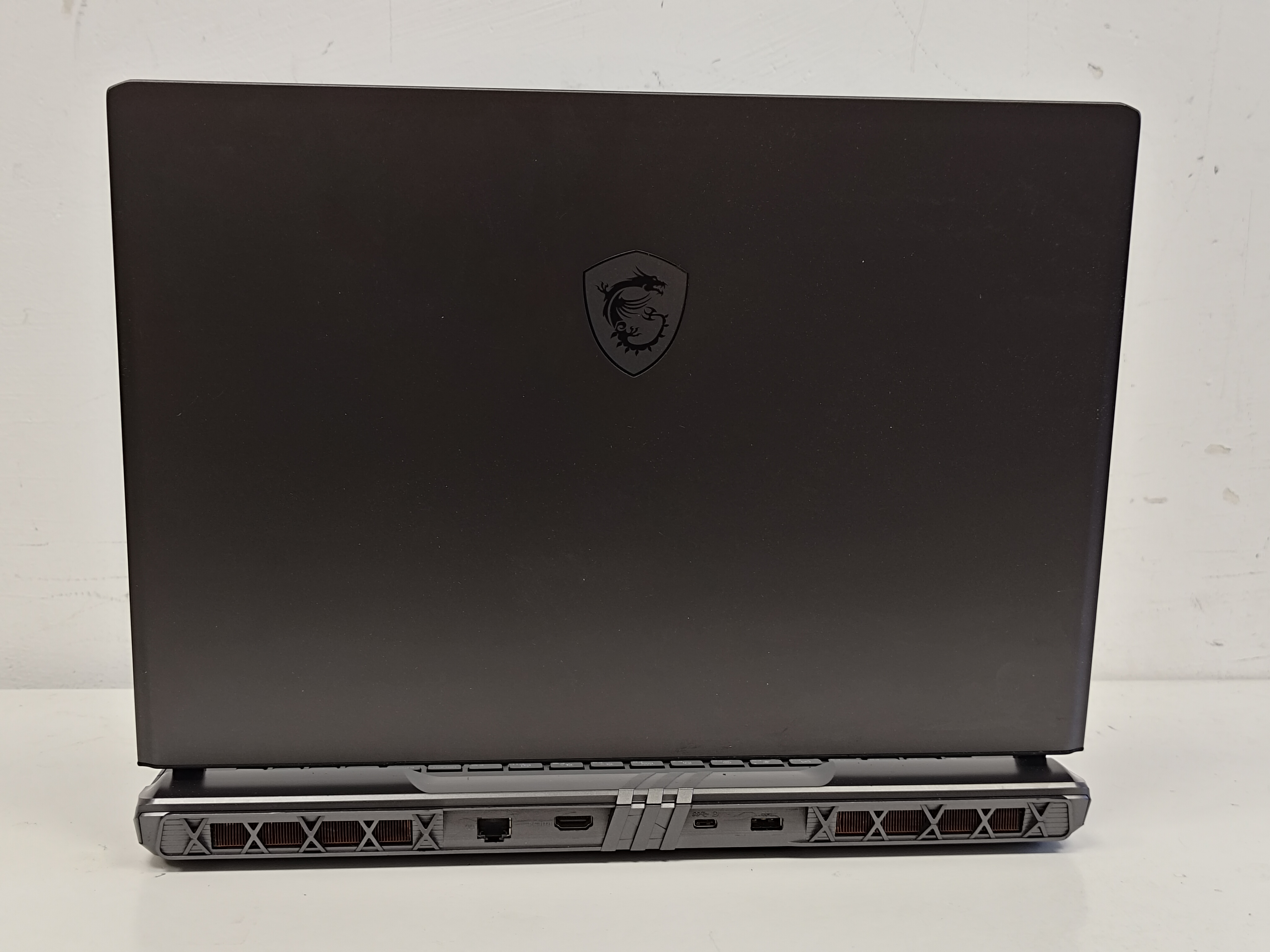 Msi Gp78 Vector **Rtx 4070**