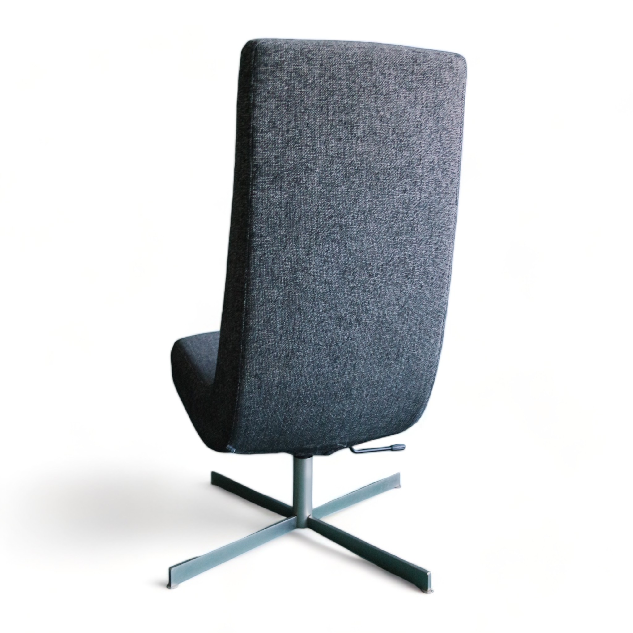 BoConcept Aero lounge chair