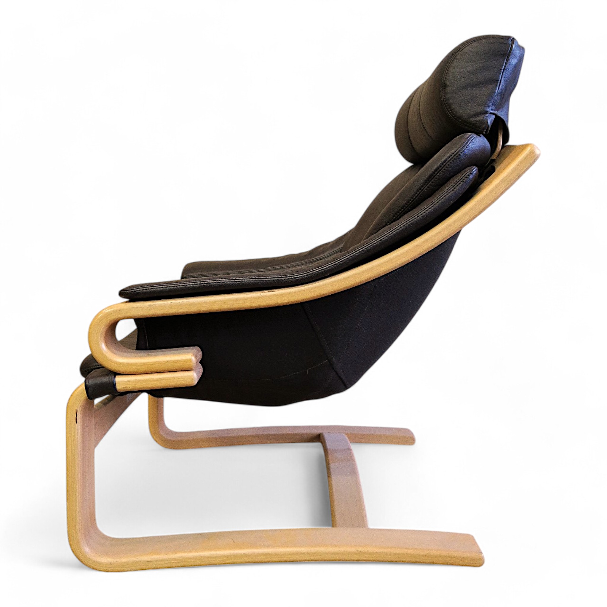 Apollo hammock-chairs by Skipper Møbler 