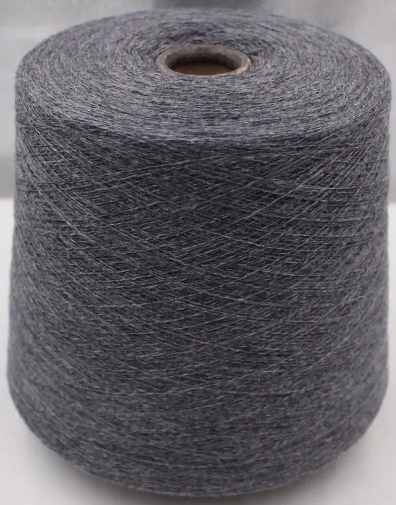 Kašmyras/Merinas Extrafine 50 g kaina €4.5 Ritė 540 g