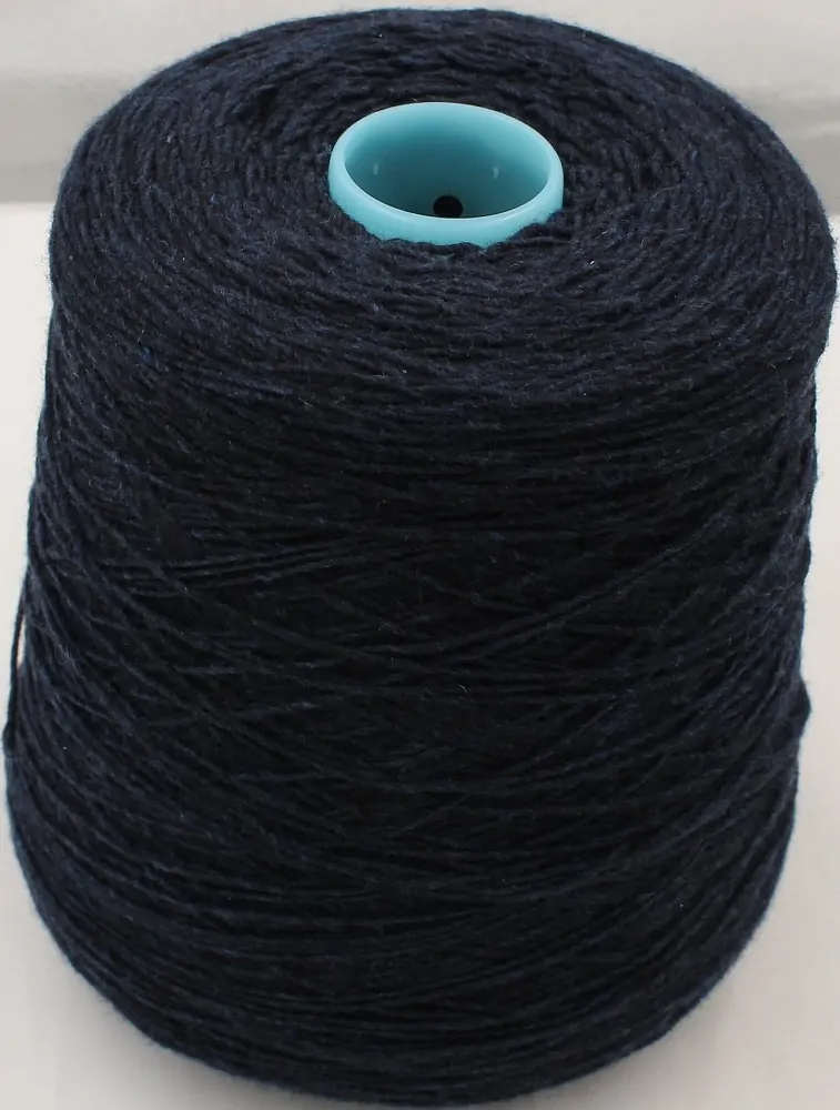 WICK kašmyras 100 proc. Spalva: jūros mėlyna. 650 g. 100 g - 320 m