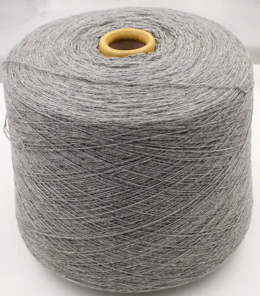 Kašmyras/Merinas Extrafine 50 g kaina €4.5 Ritė 570 g