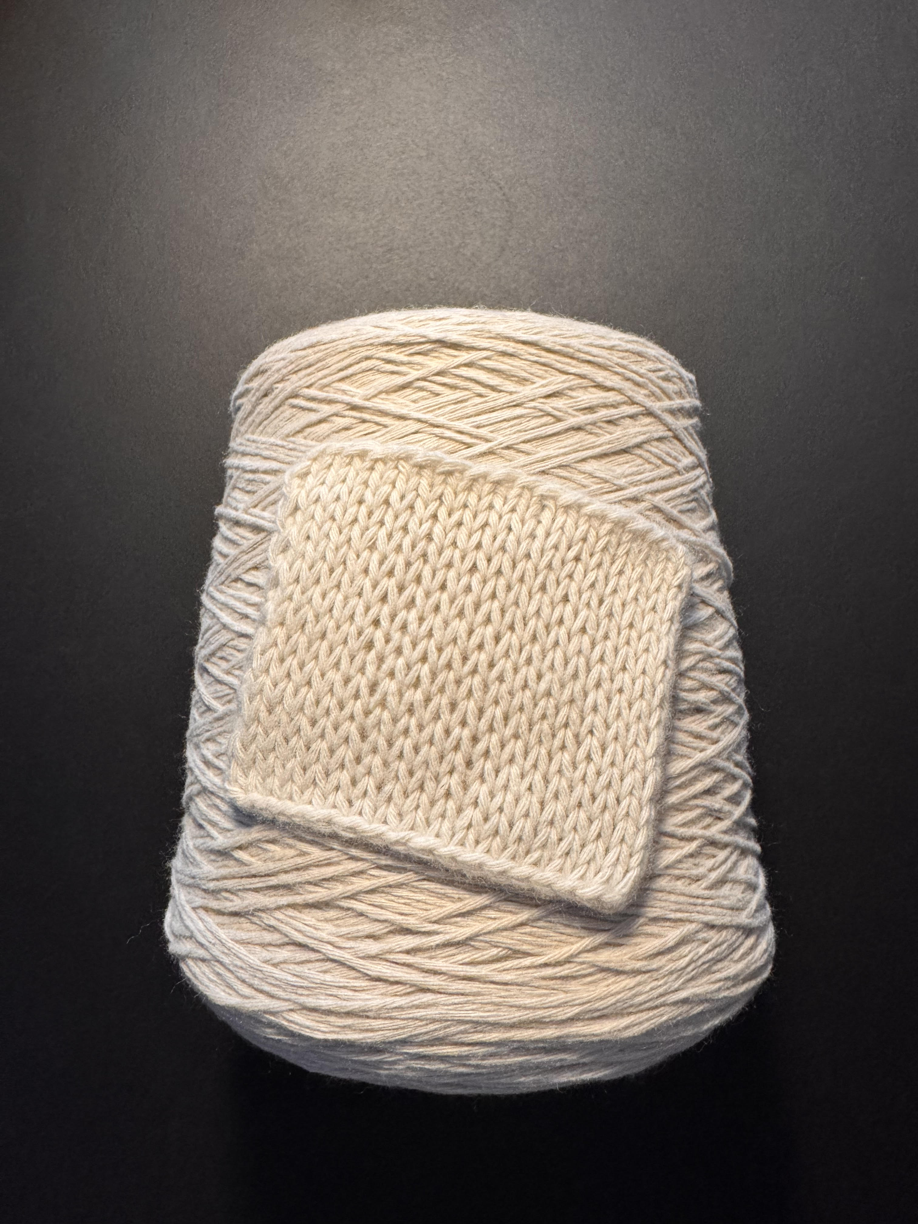 Kašmyras 50 g kaina  €10 Ritė 550 g