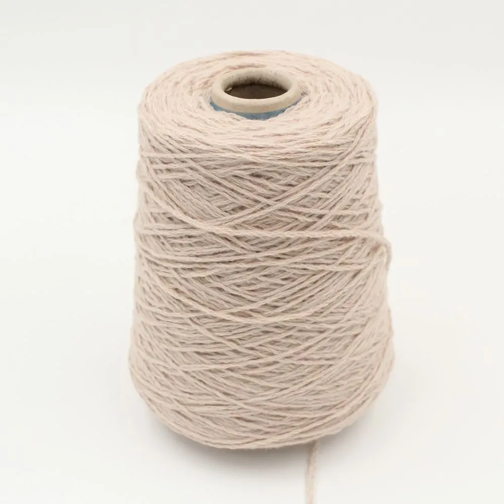 Kašmyras. 50 g kaina  €10 Ritė 580 g