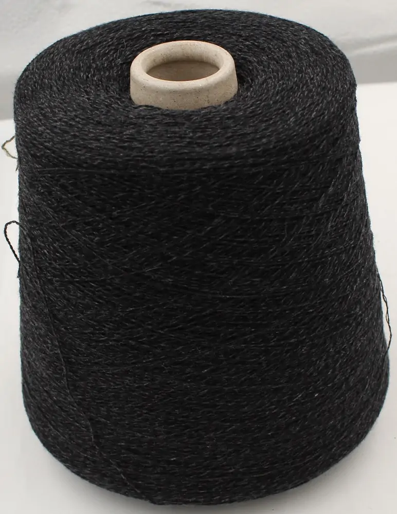 Kašmyras. 50 g kaina  €10.0 Ritė 400 g