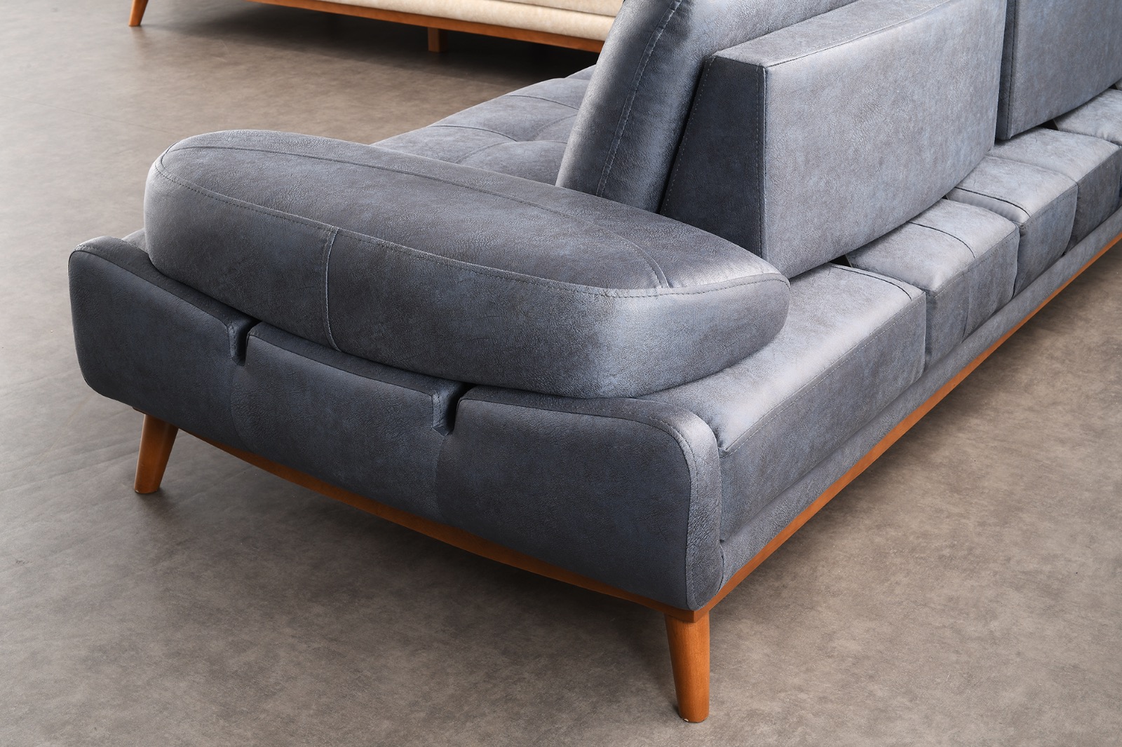 Bella Sofa Set
