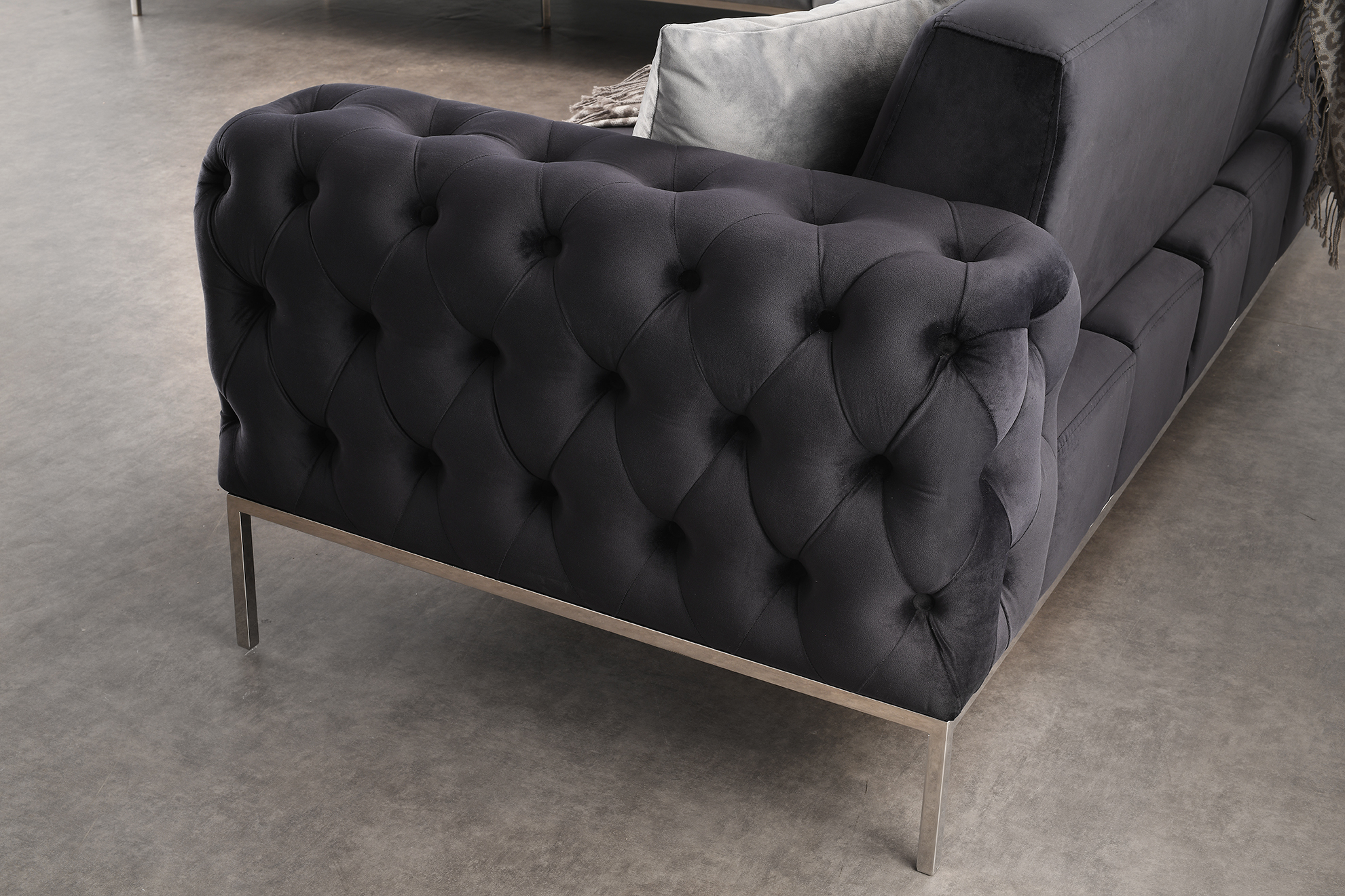 Ewa Sofa Set 