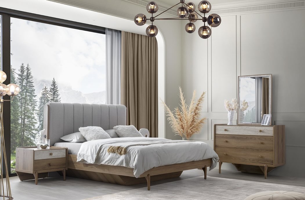 MOMBO Bedroom Set