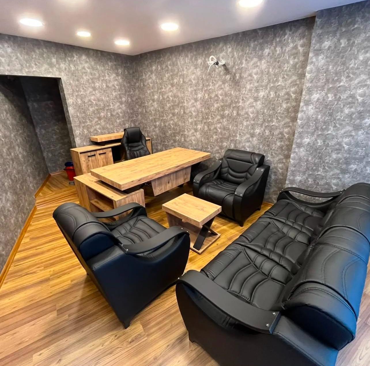 Star Executive Office Set