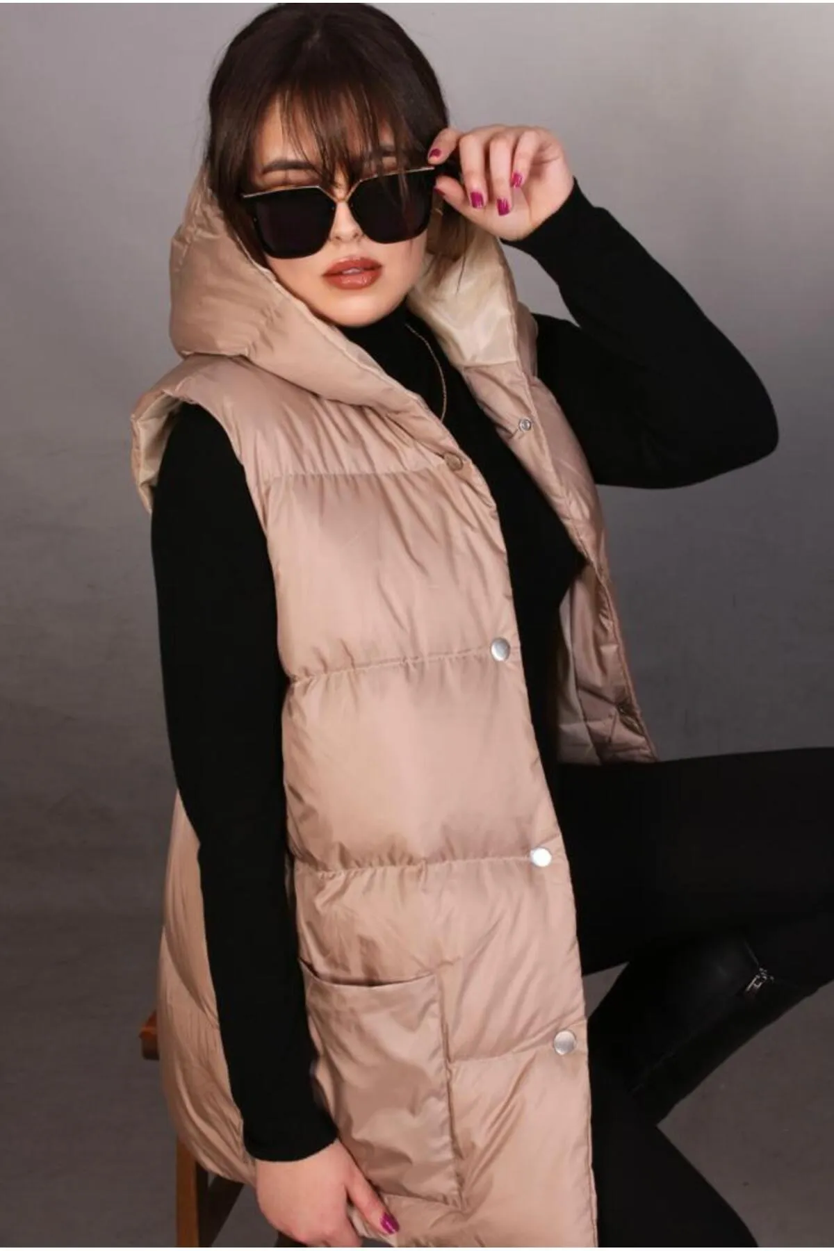 Women's Grey Wind and Water Resistant Oversize Hooded Puffer Vest - 97_YLK
