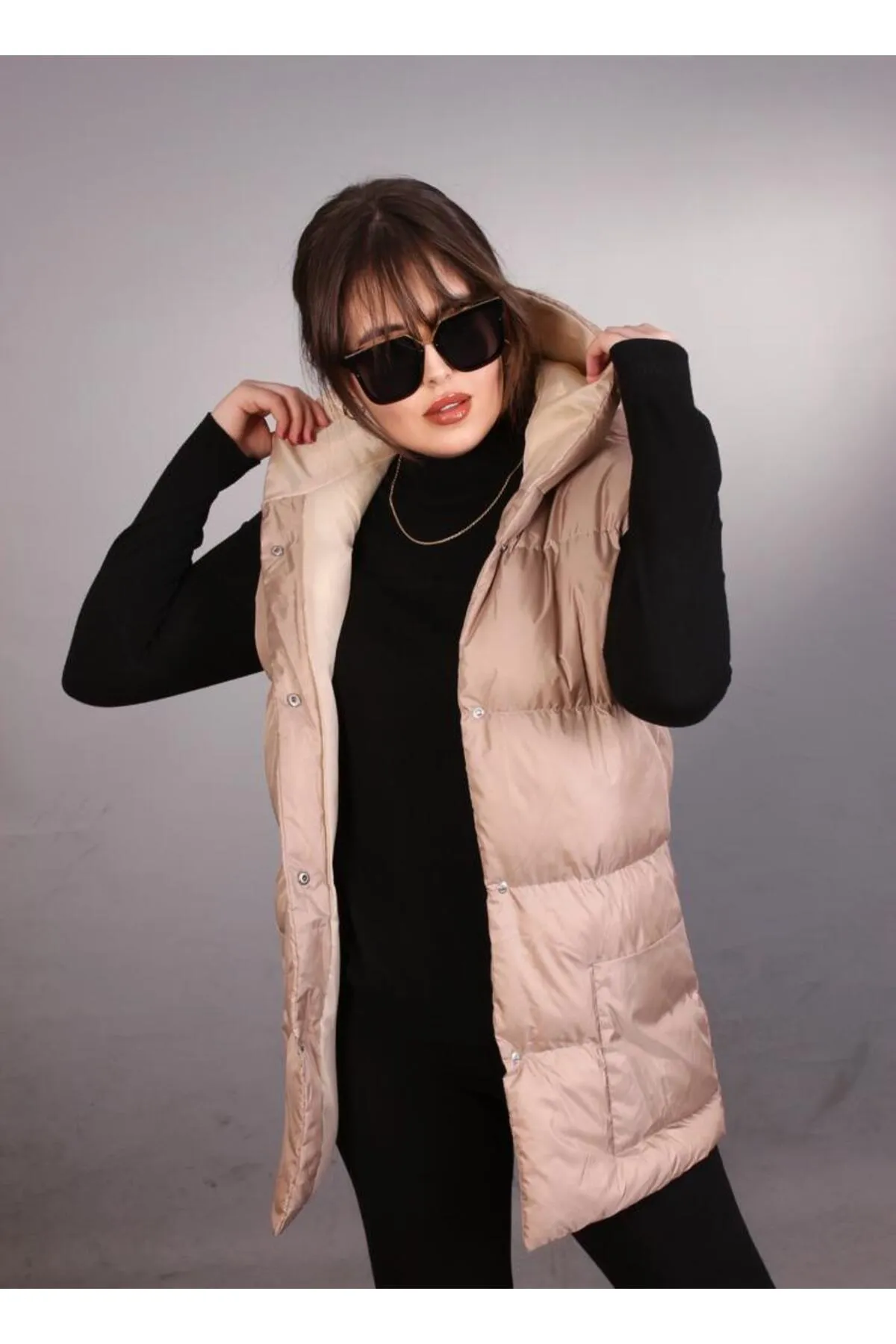 Women's Grey Wind and Water Resistant Oversize Hooded Puffer Vest - 97_YLK