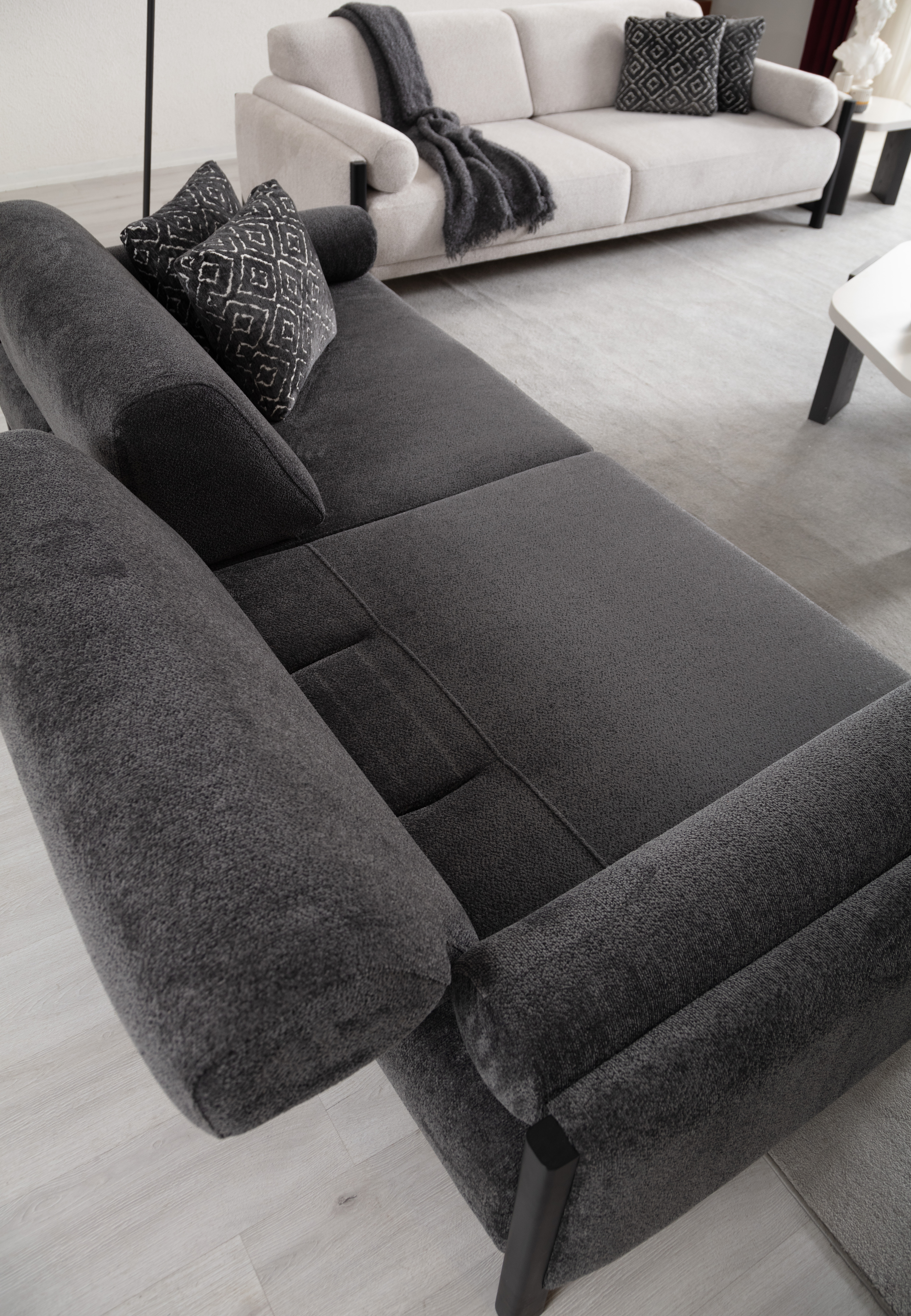 NORA SOFA SET