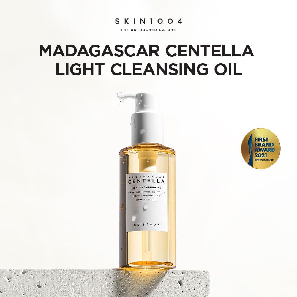 SKIN1004 Madagascar Centella Light Cleansing Oil 30 ML | Gentle Oil Cleanser for Face, Korean Facial Cleanser, Double Cleansing