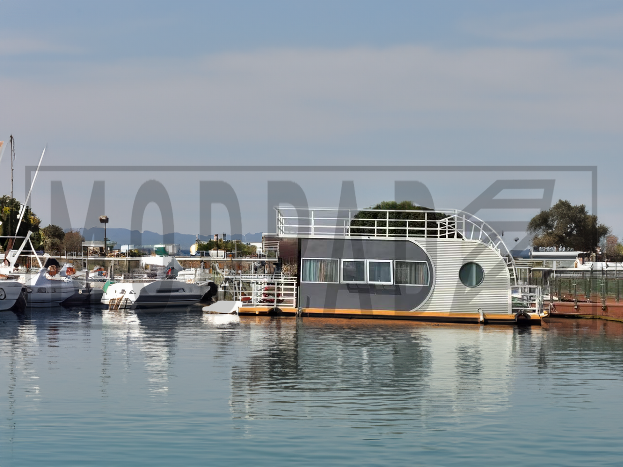 32 Ft Boat House: Explore Our Deluxe Houseboat Living Experience (Shipping Included)