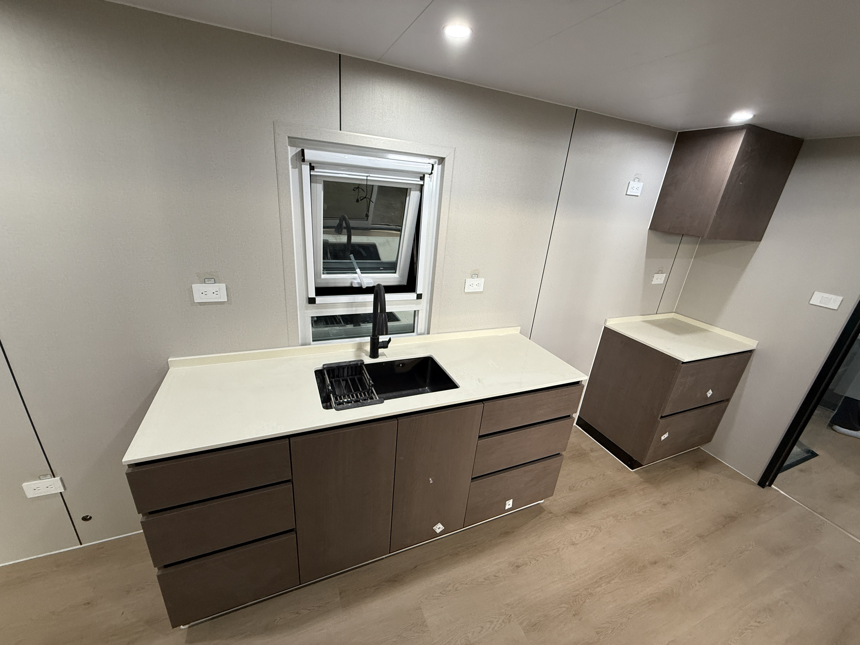 Watanabe - Advance Cabin Hawaii